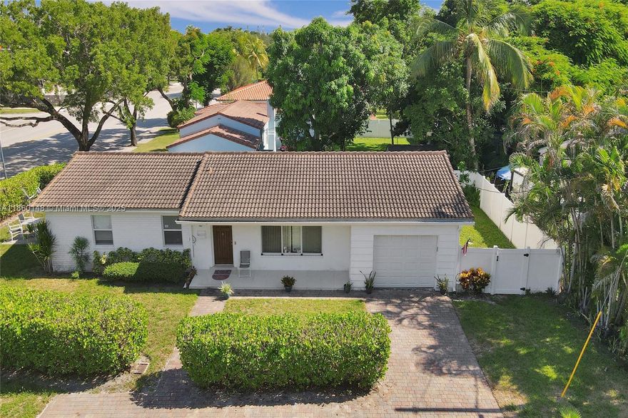 Welcome to 10 NW 100th St, Miami Shores, FL 33150. This inviting home offers spacious interiors, a bright open layout, and a large backyard perfect for gatherings. Ideally located near schools, shopping, and beaches, it combines comfort, convenience, and the Miami lifestyle.