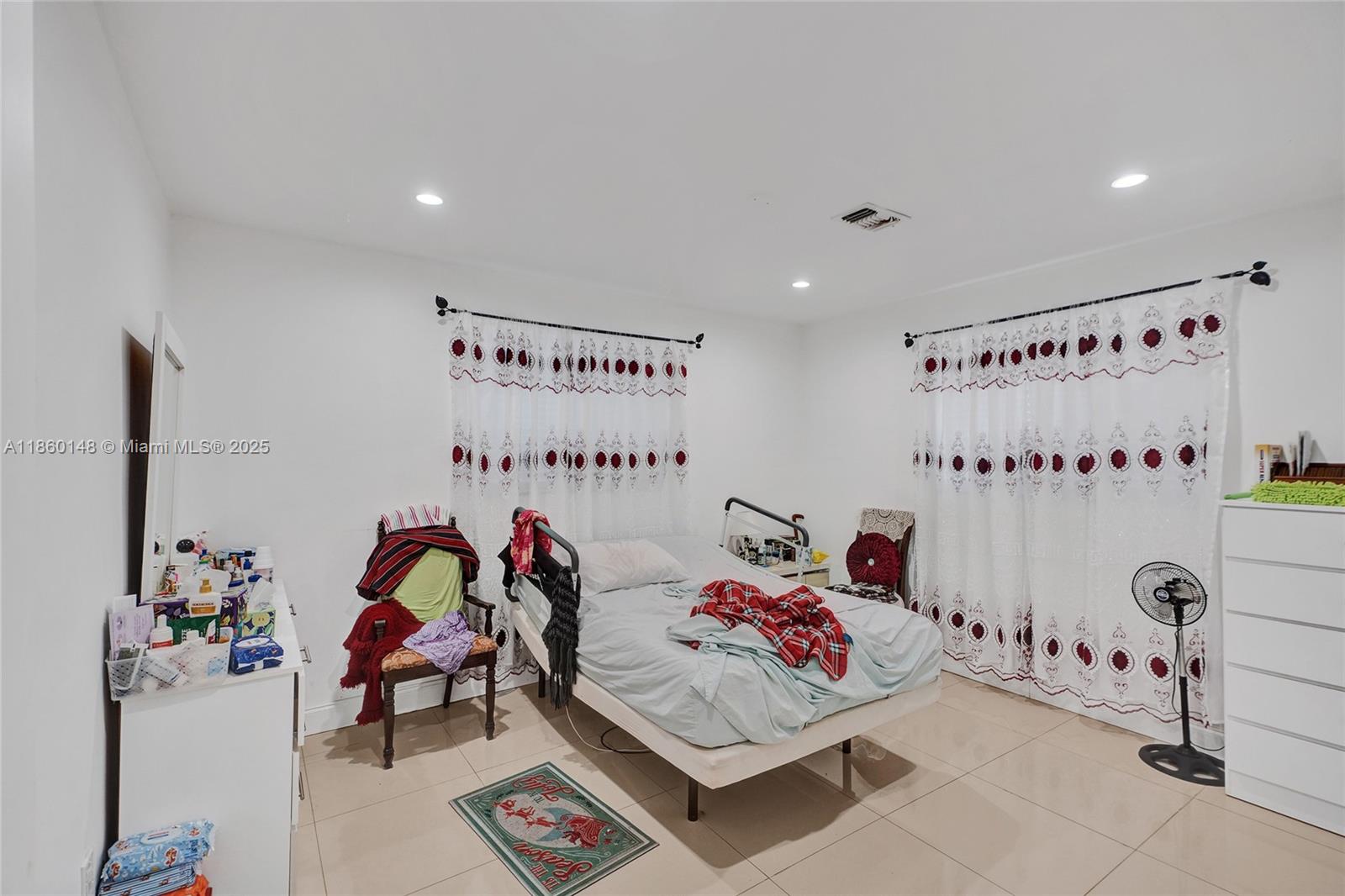 NAVARRO SUB - Residential