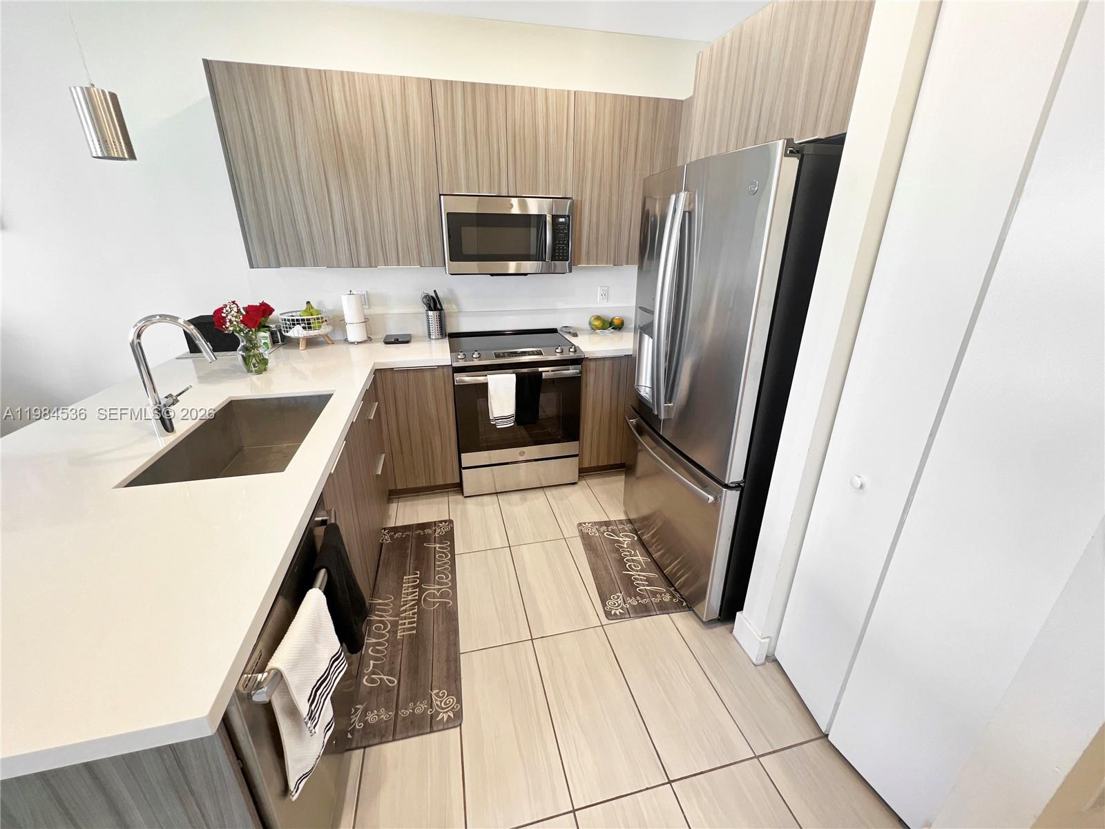 LANDMARK AT DORAL CONDO N - Residential