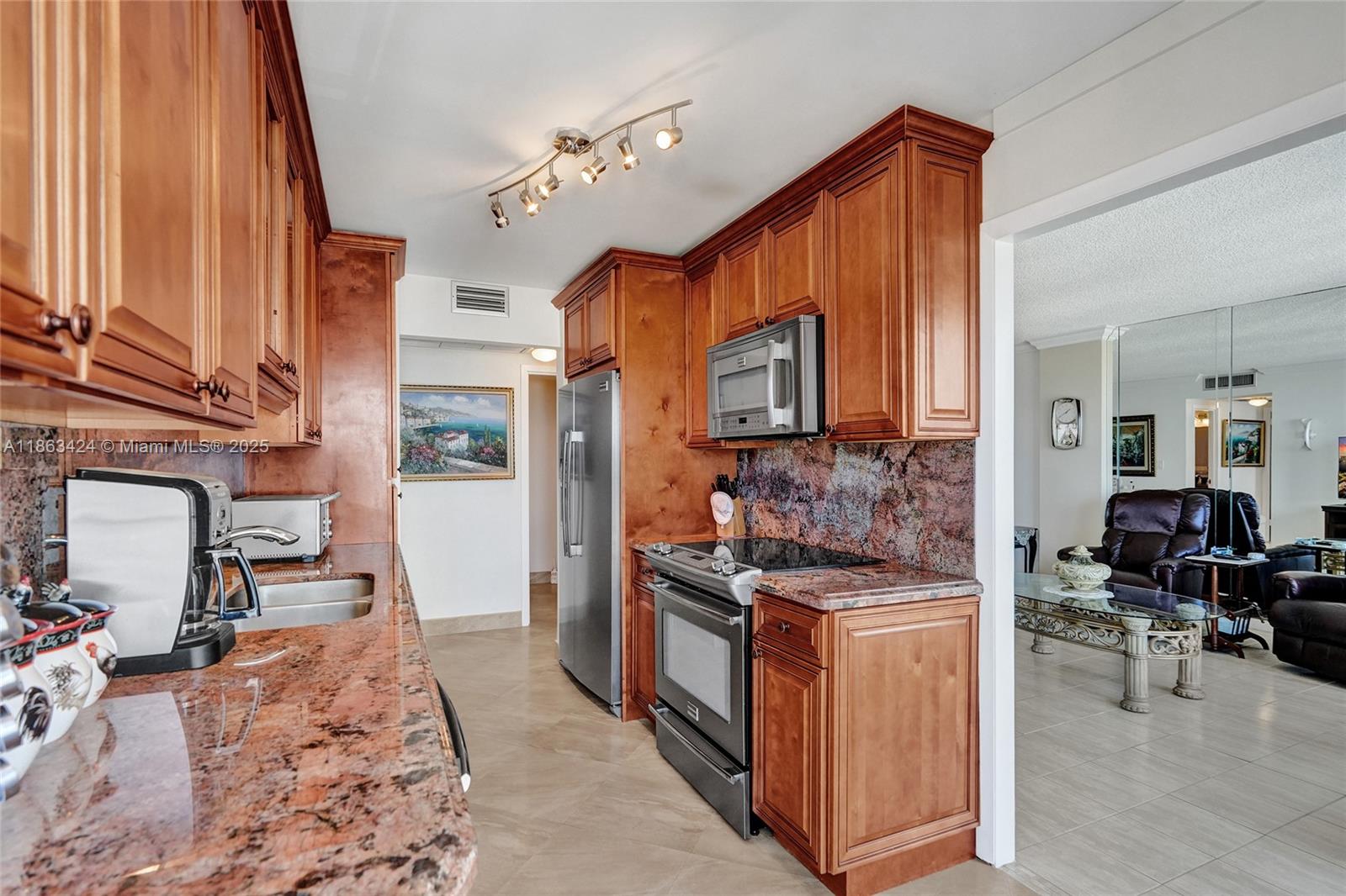 CRYSTAL TOWER INC CONDO - Residential