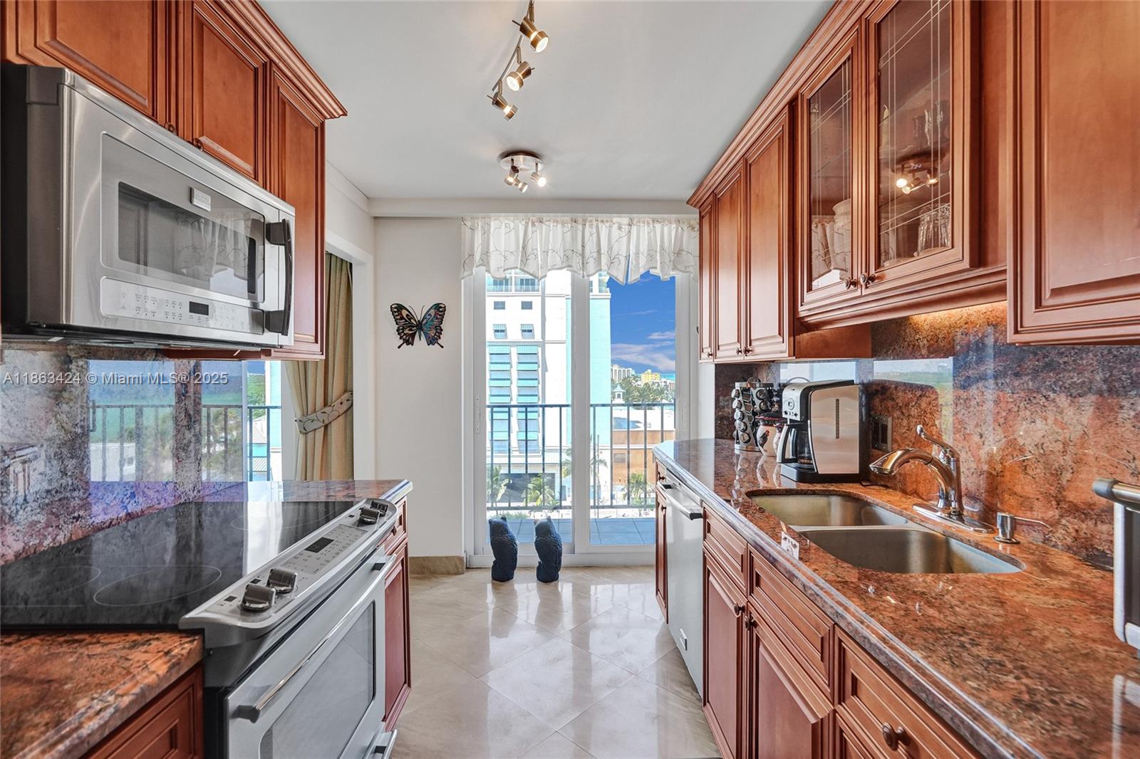 CRYSTAL TOWER INC CONDO - Residential