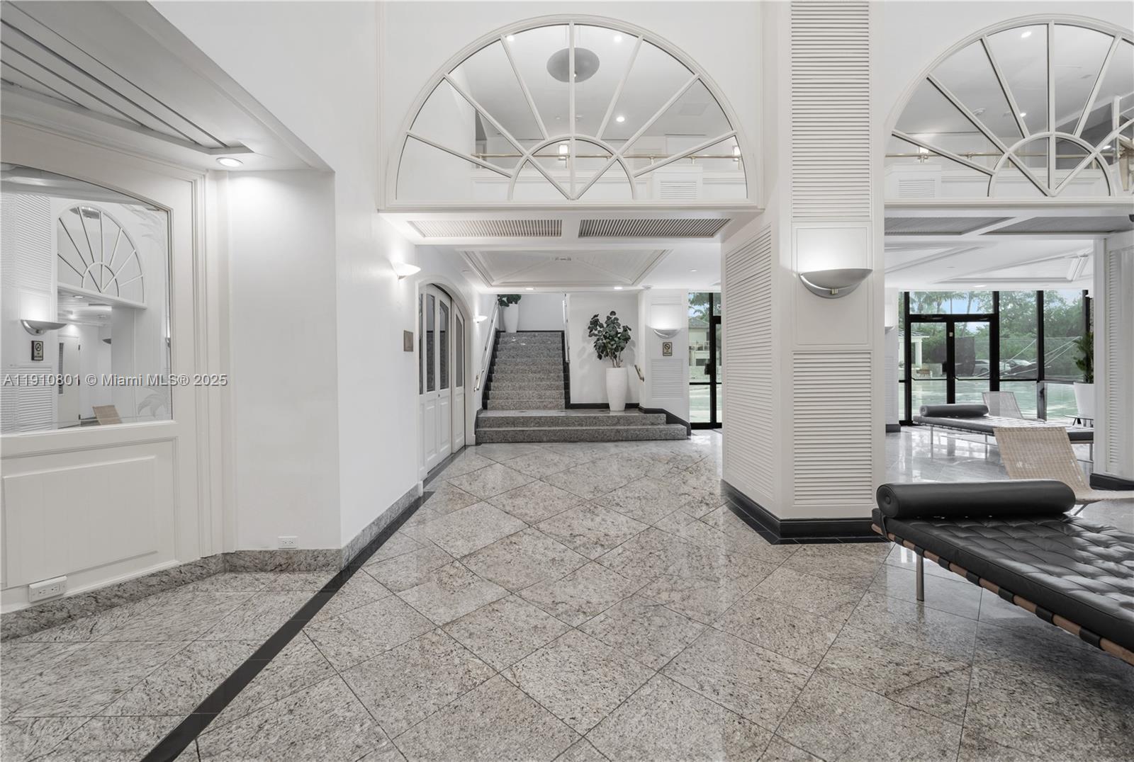 THE PALM BAY YACHT CLUB C - Residential Lease