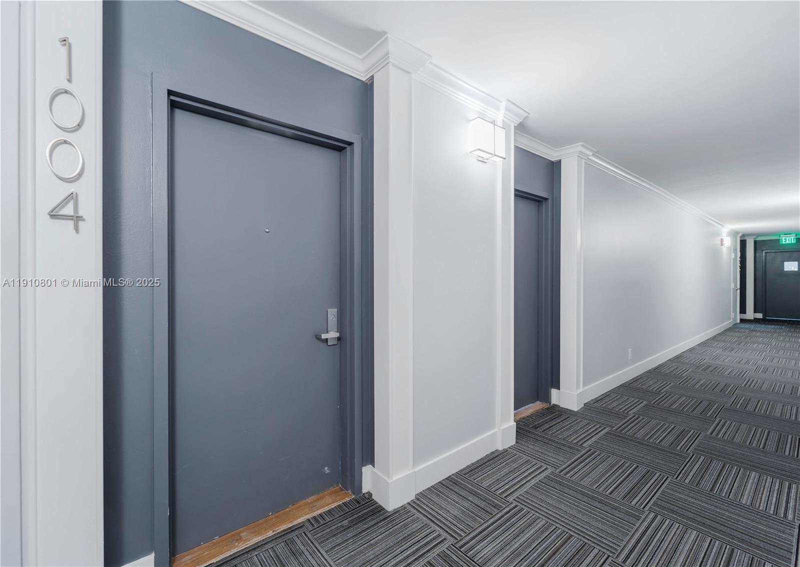 THE PALM BAY YACHT CLUB C - Residential Lease