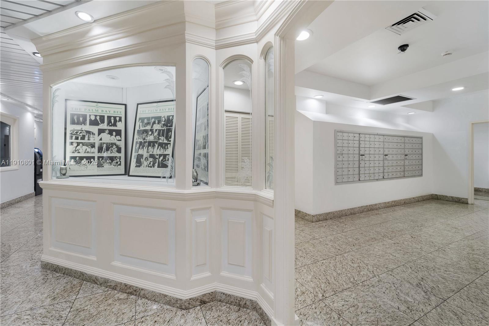 THE PALM BAY YACHT CLUB C - Residential Lease