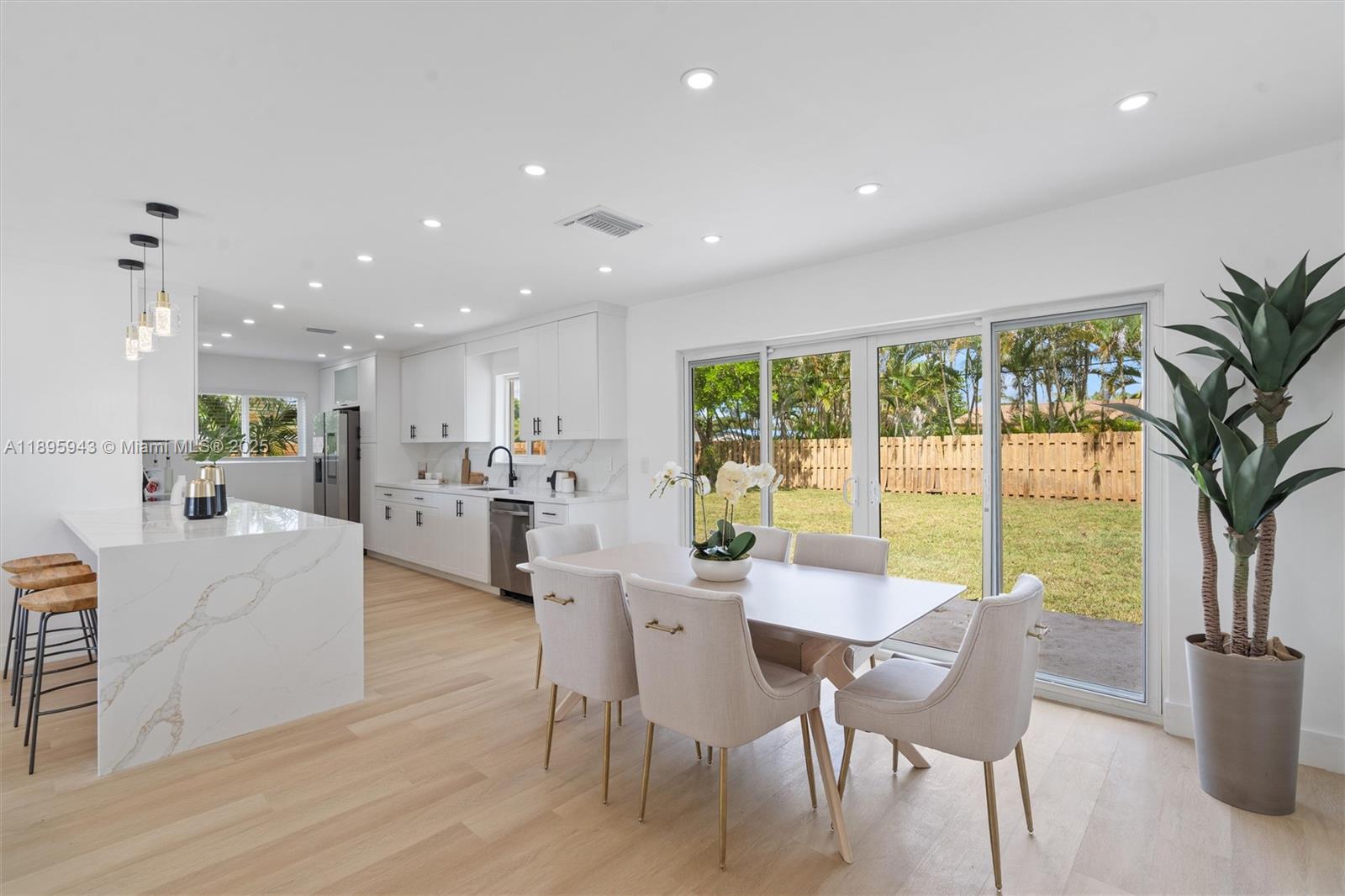 FAIRFAX BROLLIAR ADD SEC - Residential