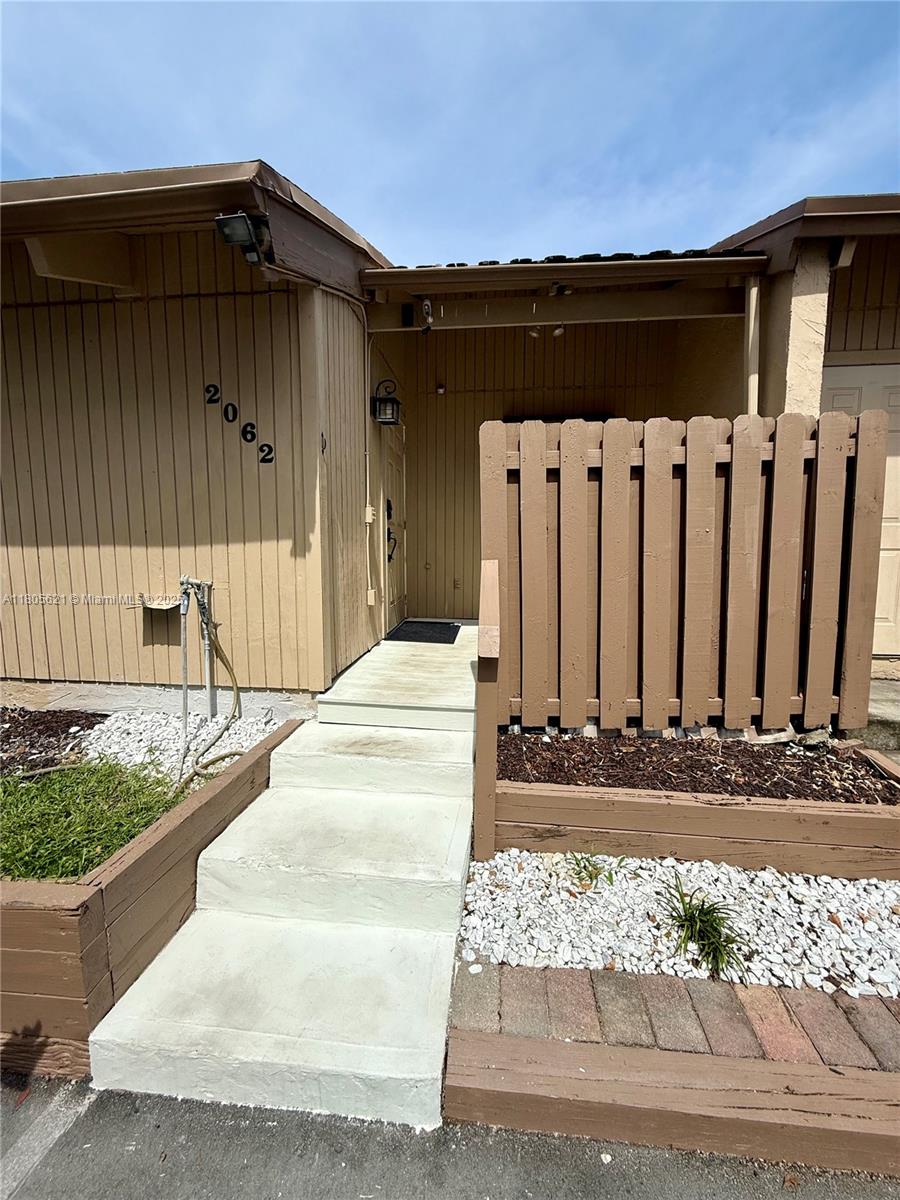 Rental Property at 2062 Sw 82nd Ave, Davie, Broward County, Florida - Bedrooms: 2 
Bathrooms: 1  - $2,600 MO.