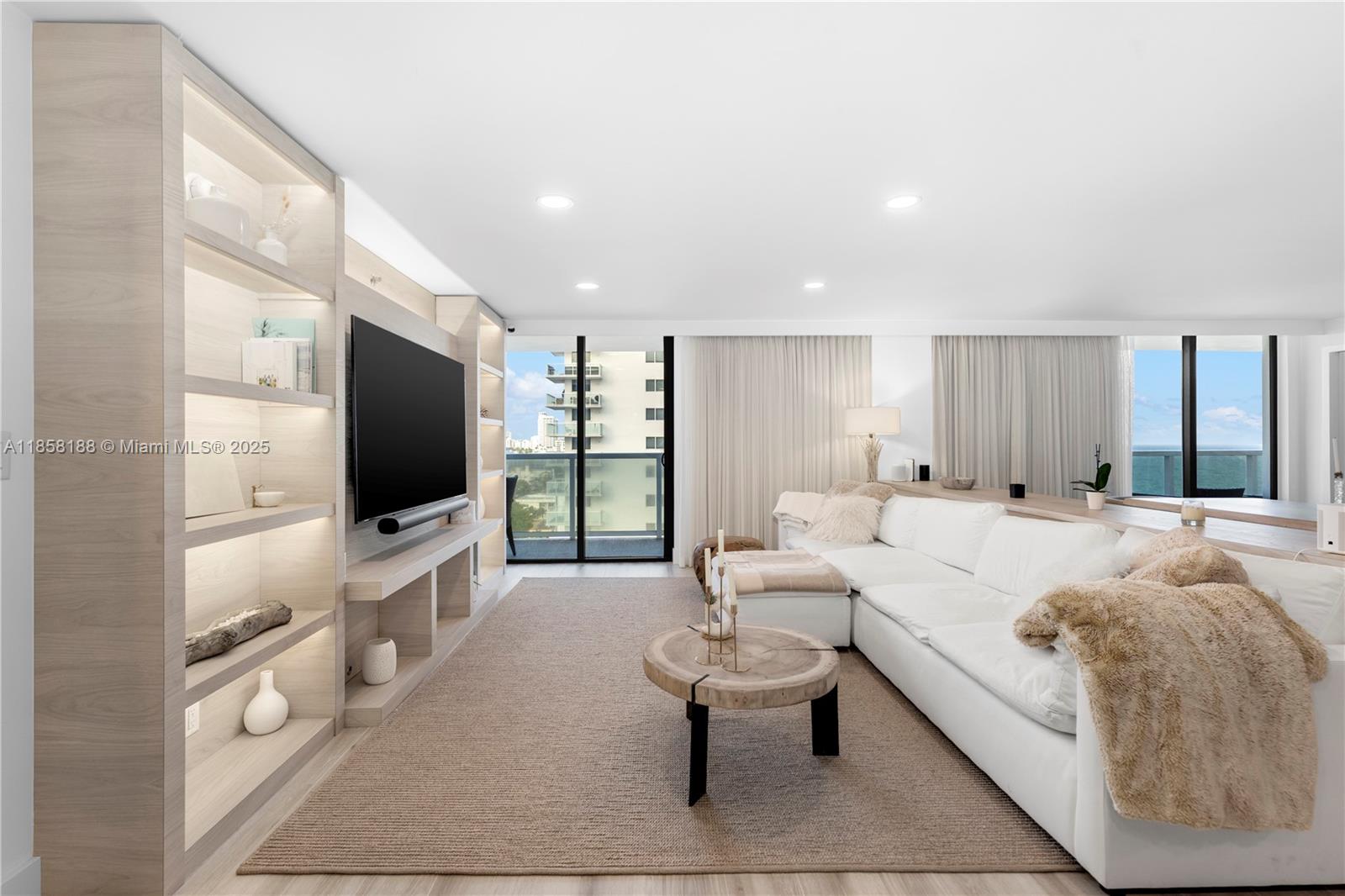 THE RIVIERA CONDO - Residential Lease