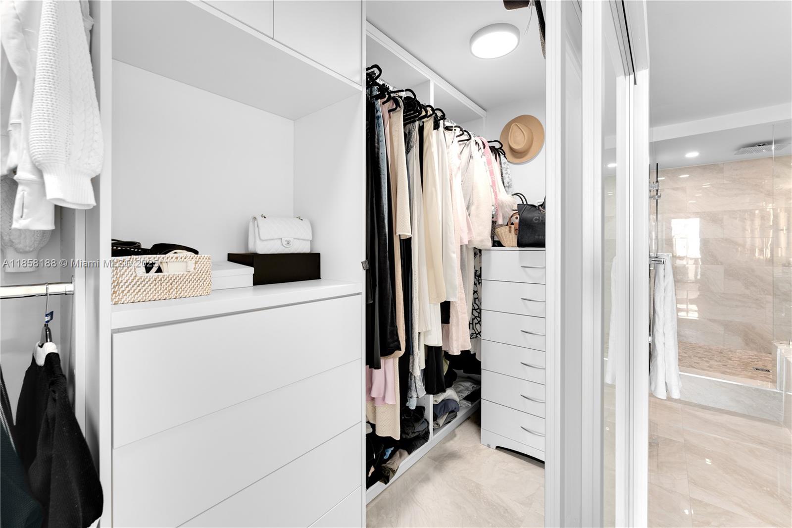 THE RIVIERA CONDO - Residential Lease