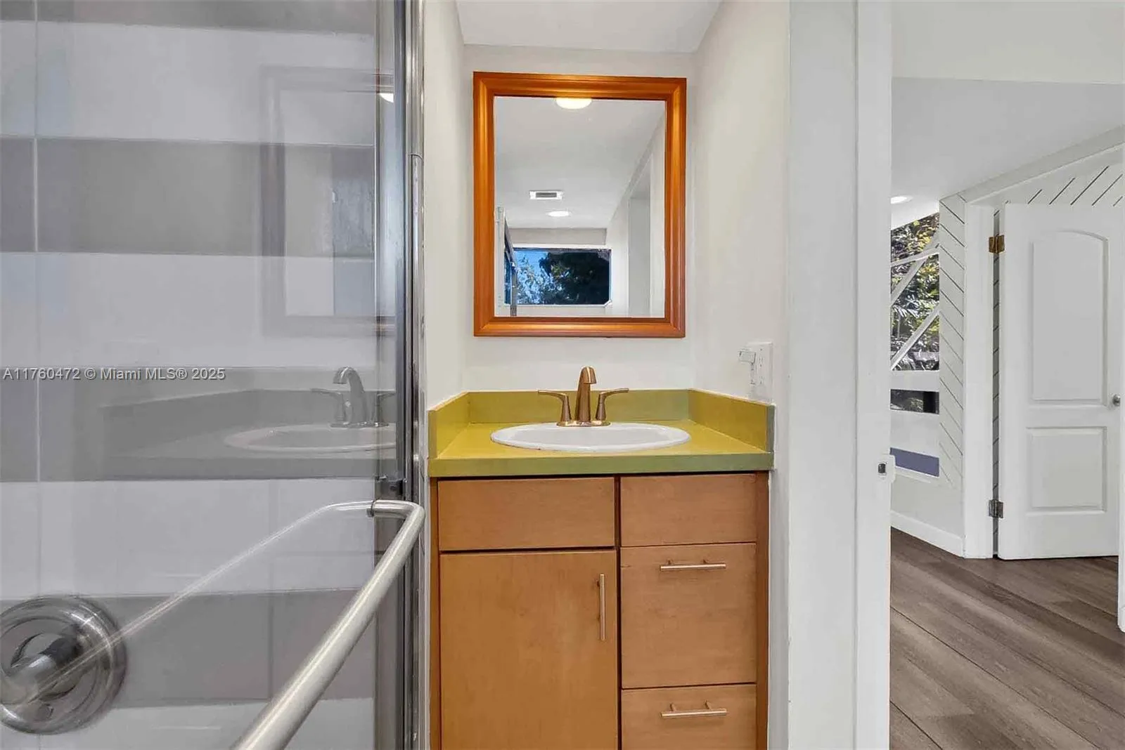 Pinecrest, Florida 33156, United States, 3 Bedrooms Bedrooms, ,3 BathroomsBathrooms,Residential,Active,85462