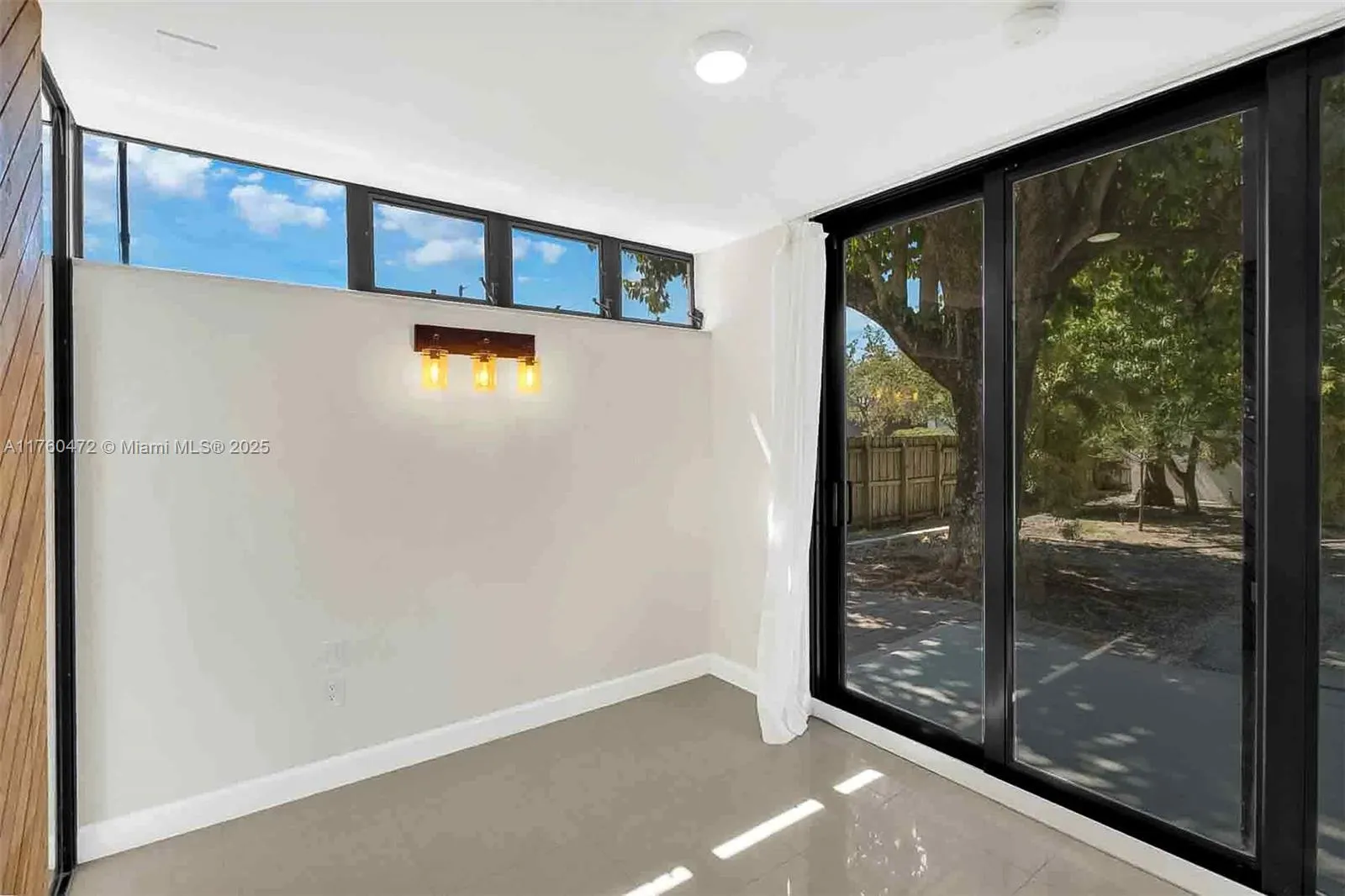 Pinecrest, Florida 33156, United States, 3 Bedrooms Bedrooms, ,3 BathroomsBathrooms,Residential,Active,85462