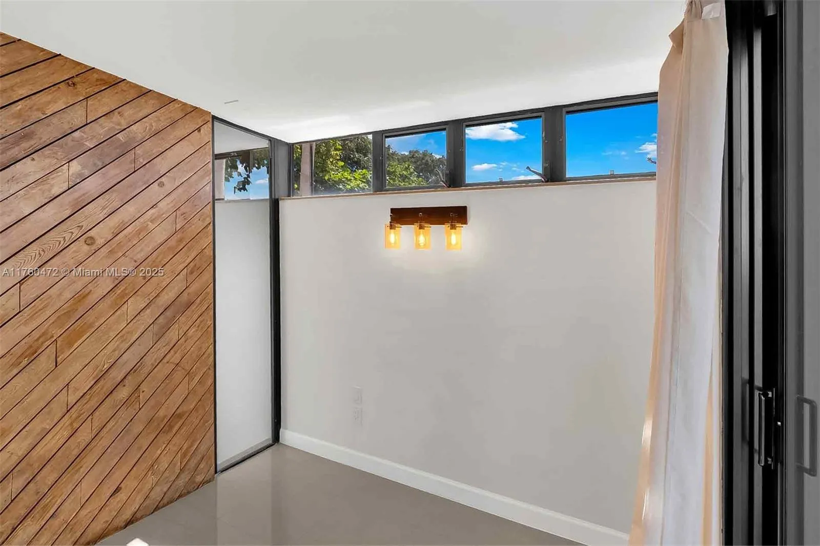 Pinecrest, Florida 33156, United States, 3 Bedrooms Bedrooms, ,3 BathroomsBathrooms,Residential,Active,85462