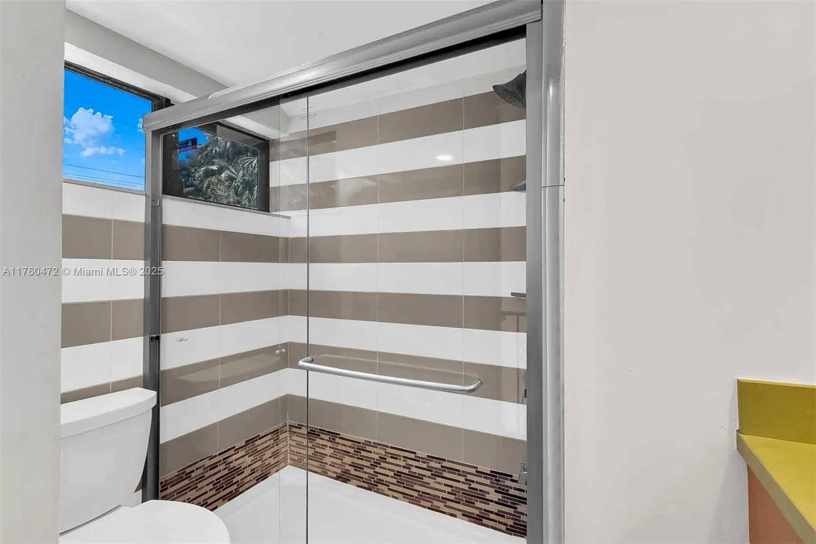 Pinecrest, Florida 33156, United States, 3 Bedrooms Bedrooms, ,3 BathroomsBathrooms,Residential,Active,85462