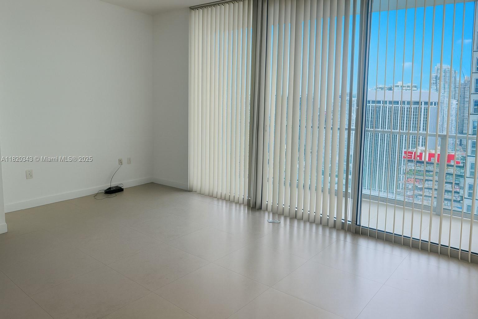 300 S Biscayne Blvd T-2803