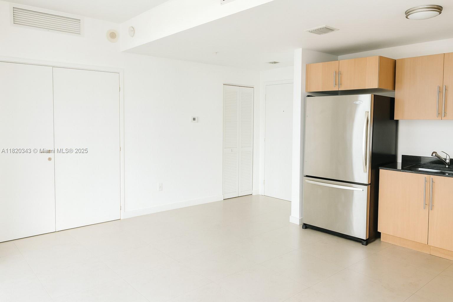 300 S Biscayne Blvd T-2803