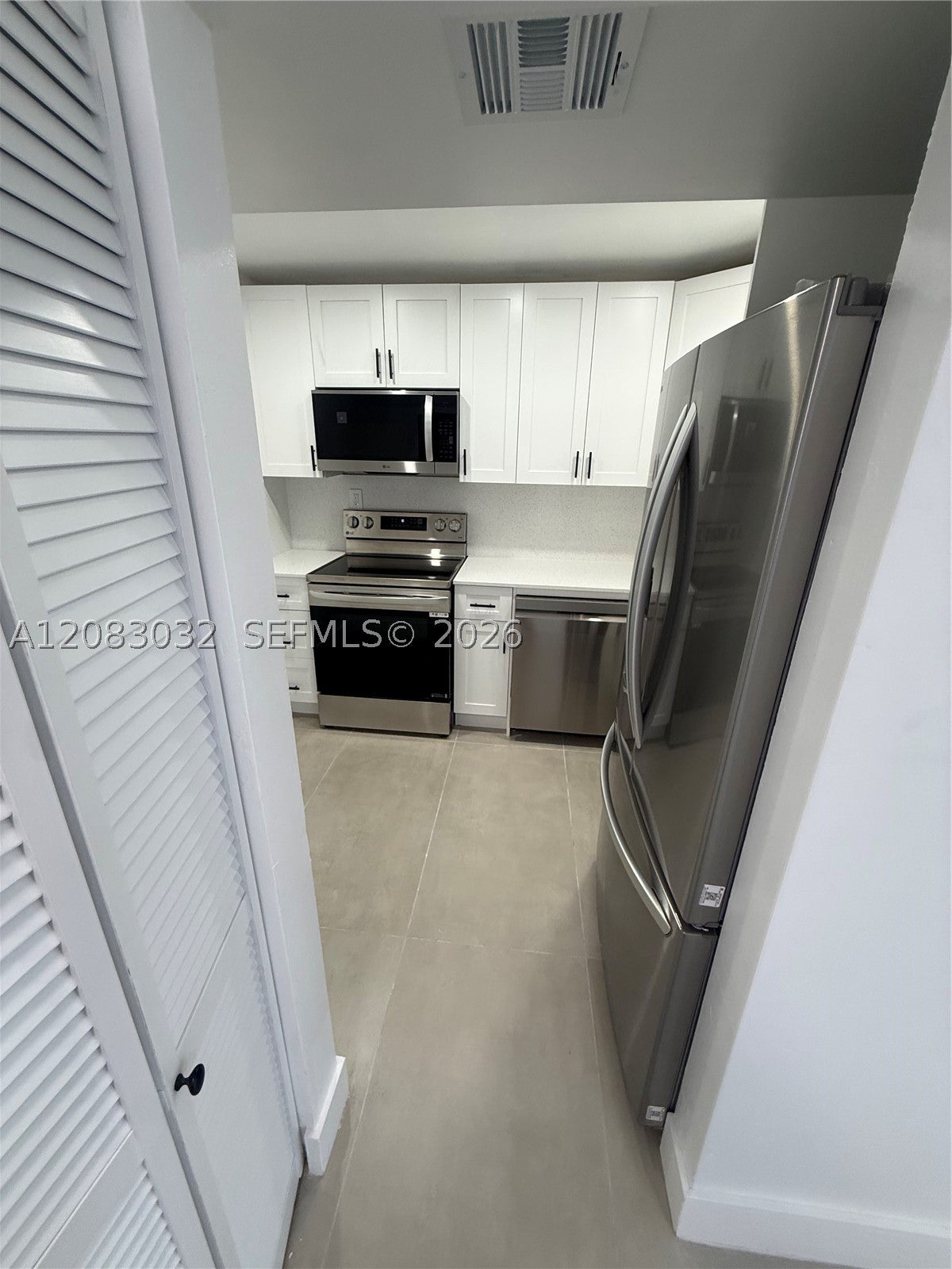 6937 bay Dr 510, Miami Beach FL 33141