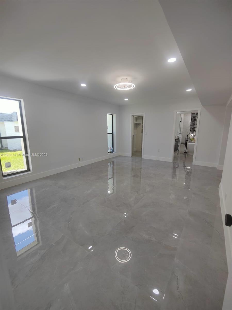 WOODLANDS SEC SIX - Residential Lease