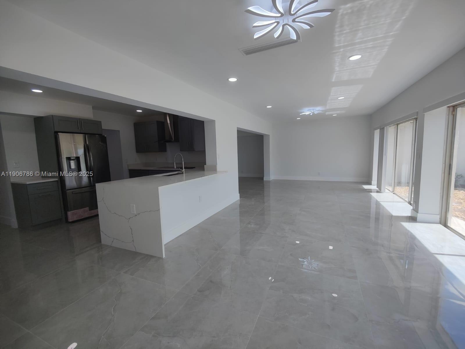 WOODLANDS SEC SIX - Residential Lease