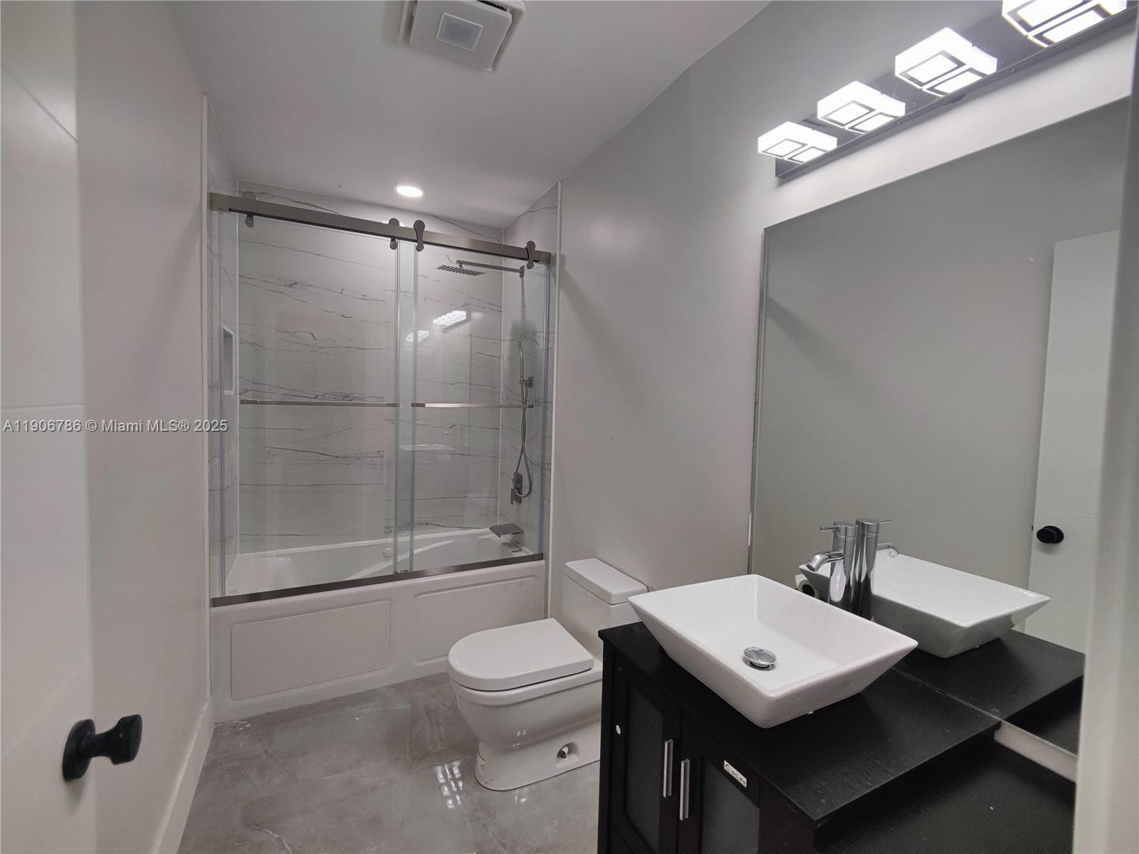 WOODLANDS SEC SIX - Residential Lease