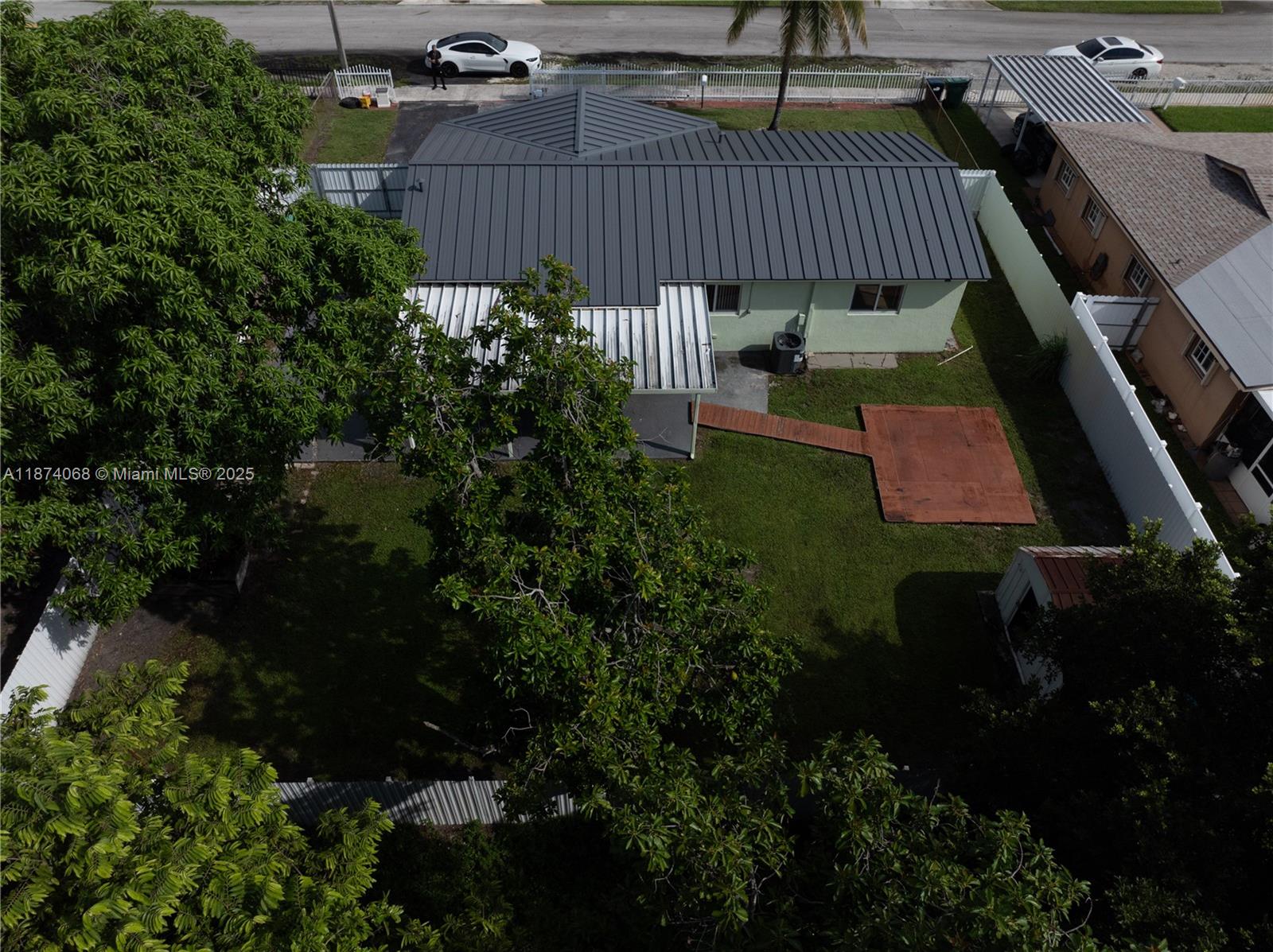 CAROL CITY GDNS 1ST ADDN - Residential