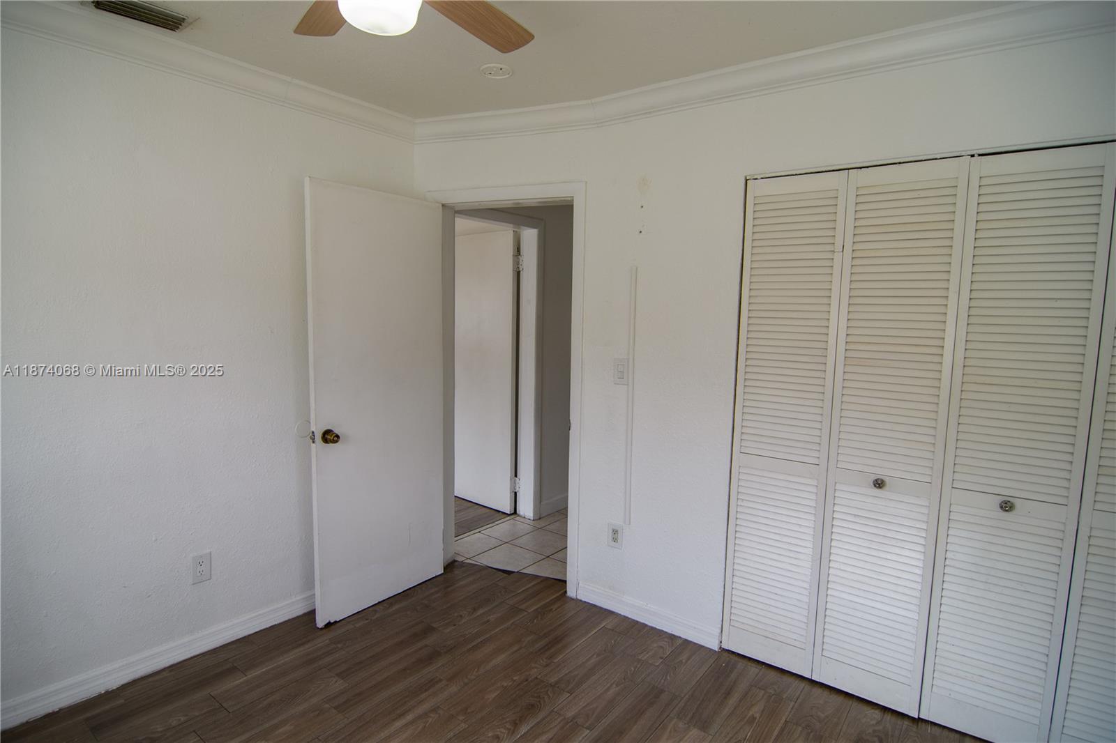 CAROL CITY GDNS 1ST ADDN - Residential