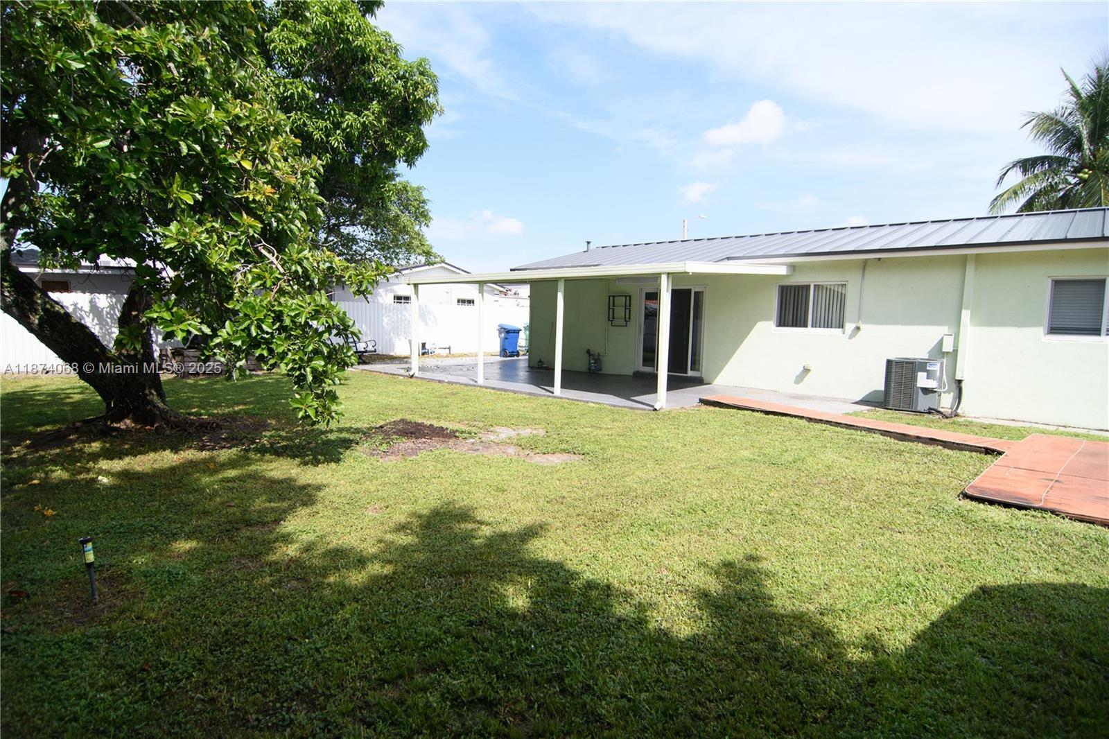 CAROL CITY GDNS 1ST ADDN - Residential