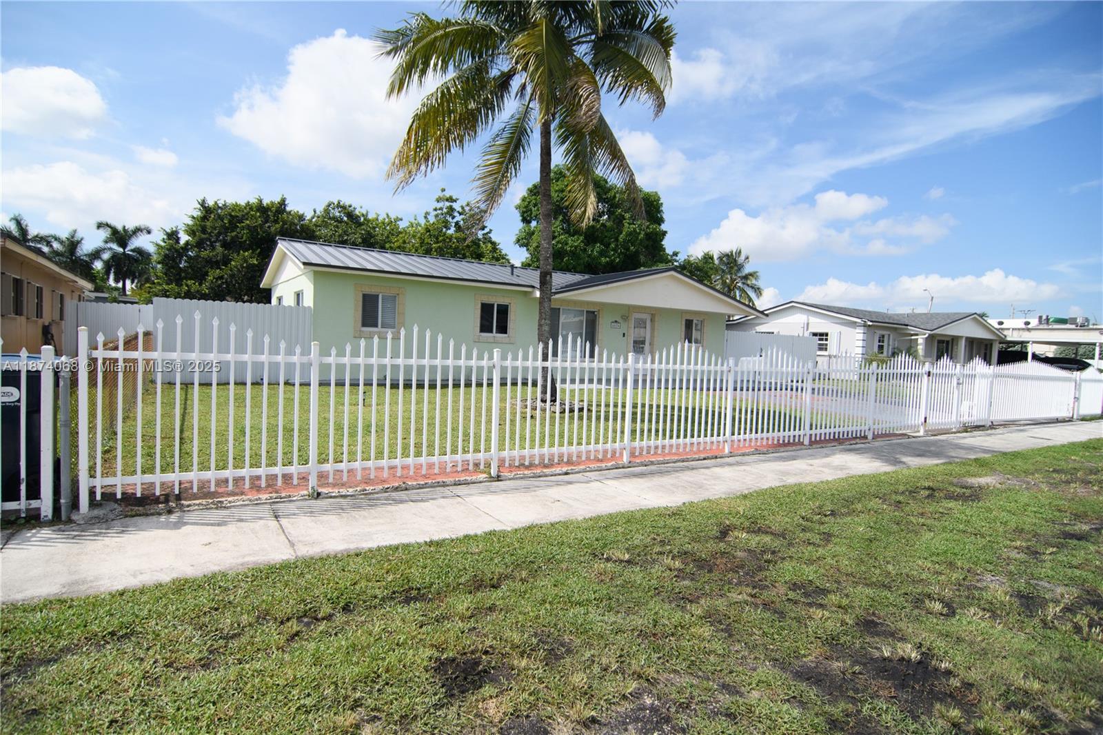 CAROL CITY GDNS 1ST ADDN - Residential