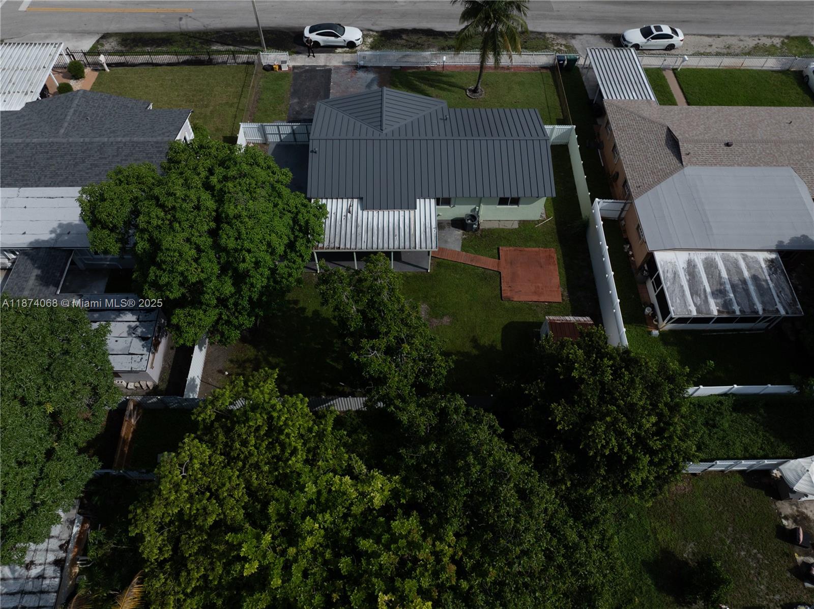 CAROL CITY GDNS 1ST ADDN - Residential