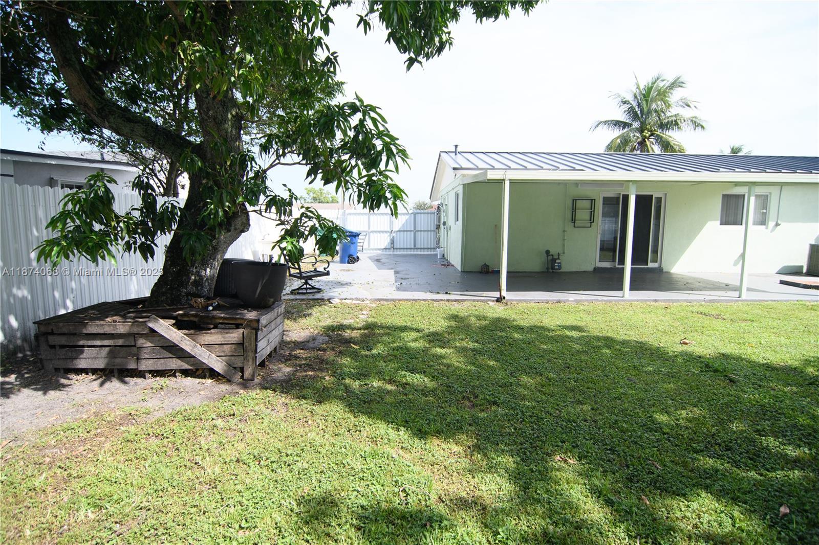 CAROL CITY GDNS 1ST ADDN - Residential