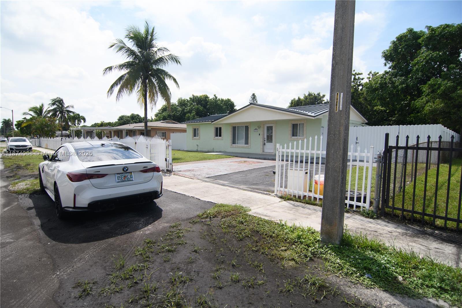 CAROL CITY GDNS 1ST ADDN - Residential