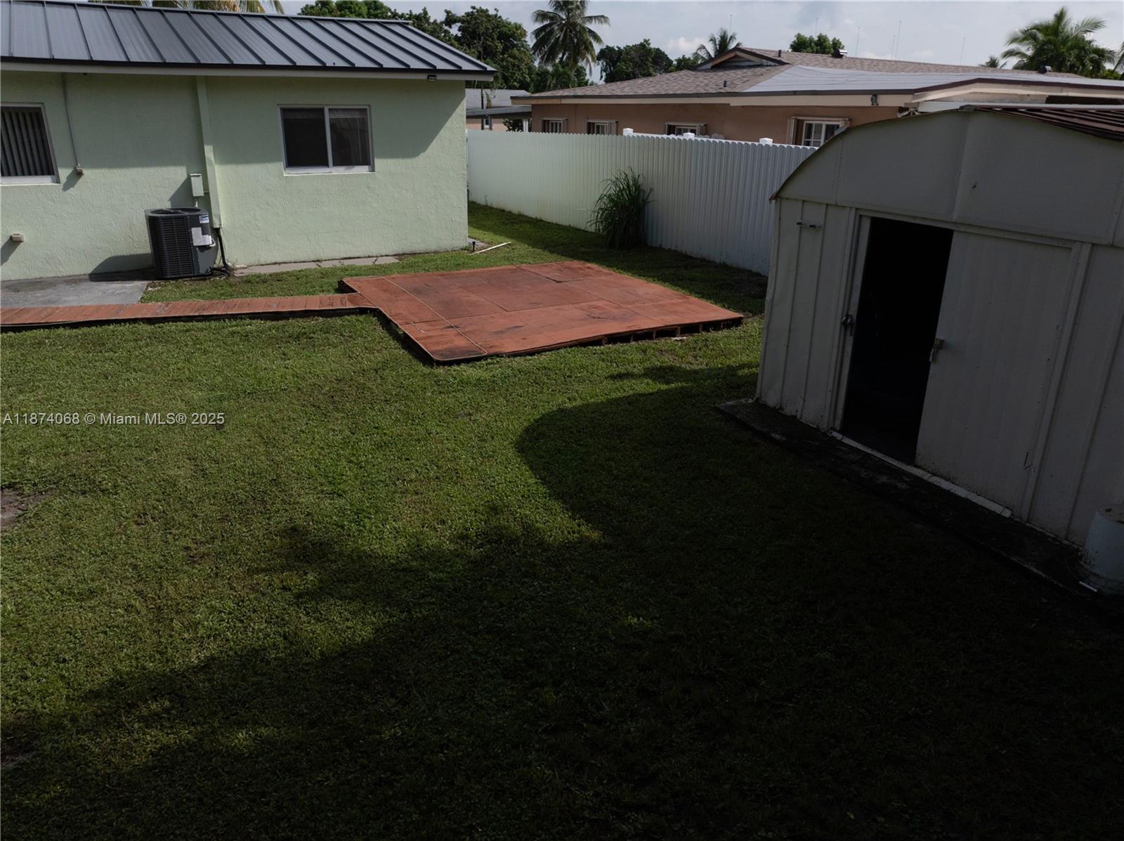 CAROL CITY GDNS 1ST ADDN - Residential