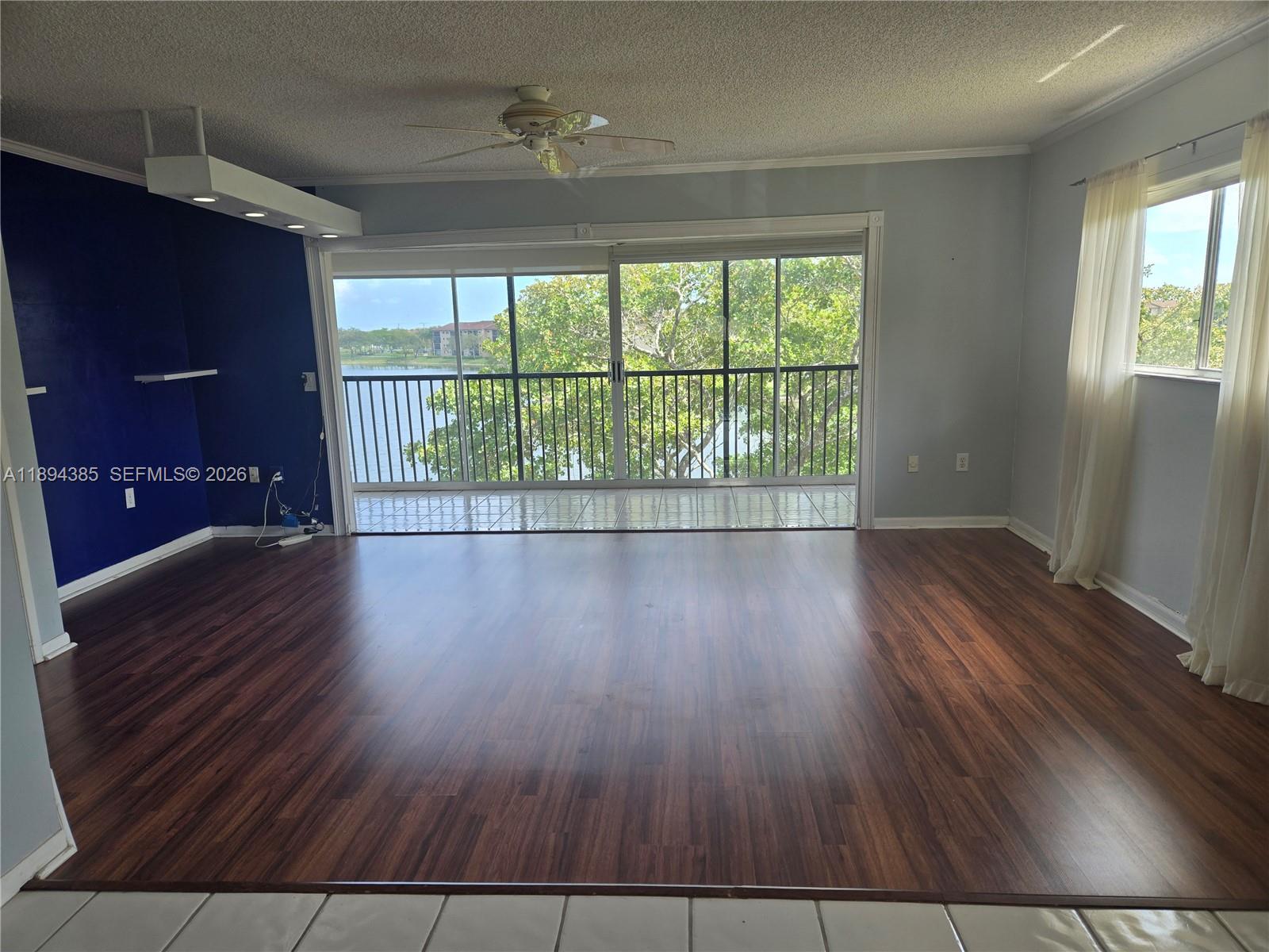 SUFFOLK AT CENTURY VILLAG - Residential