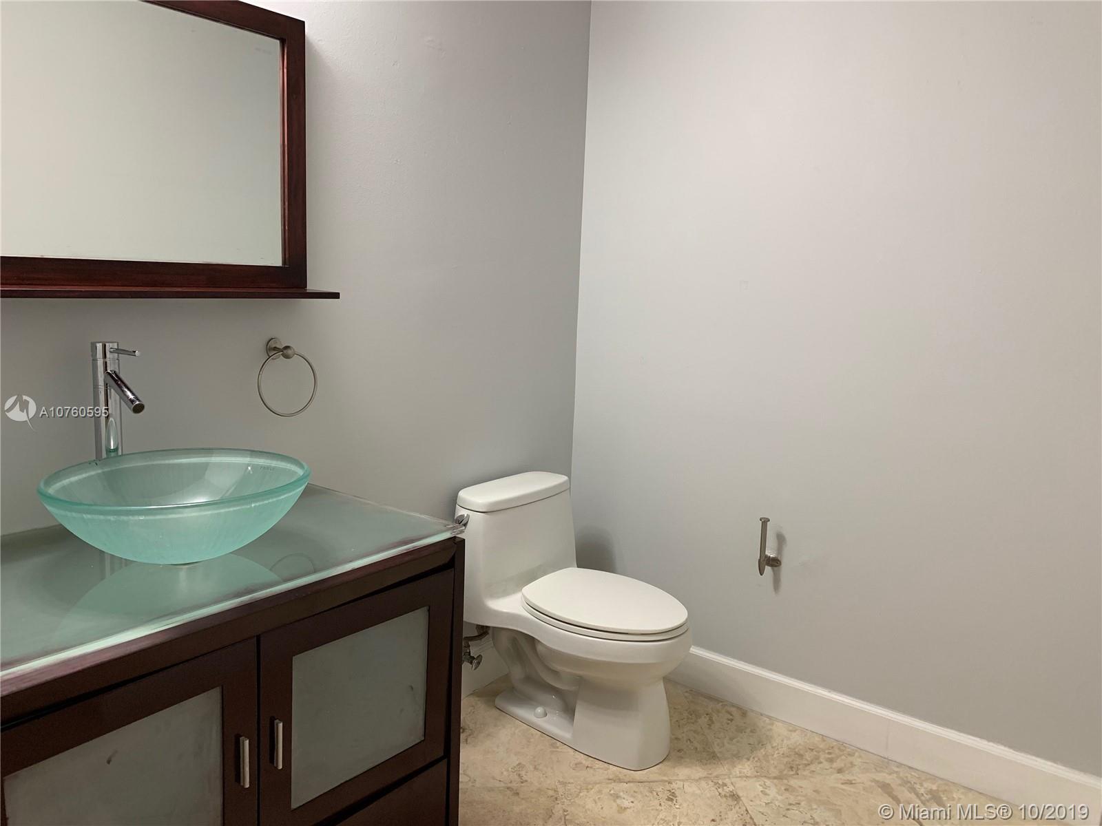 THE WAVERLY AT SOUTH BEAC - Residential Lease