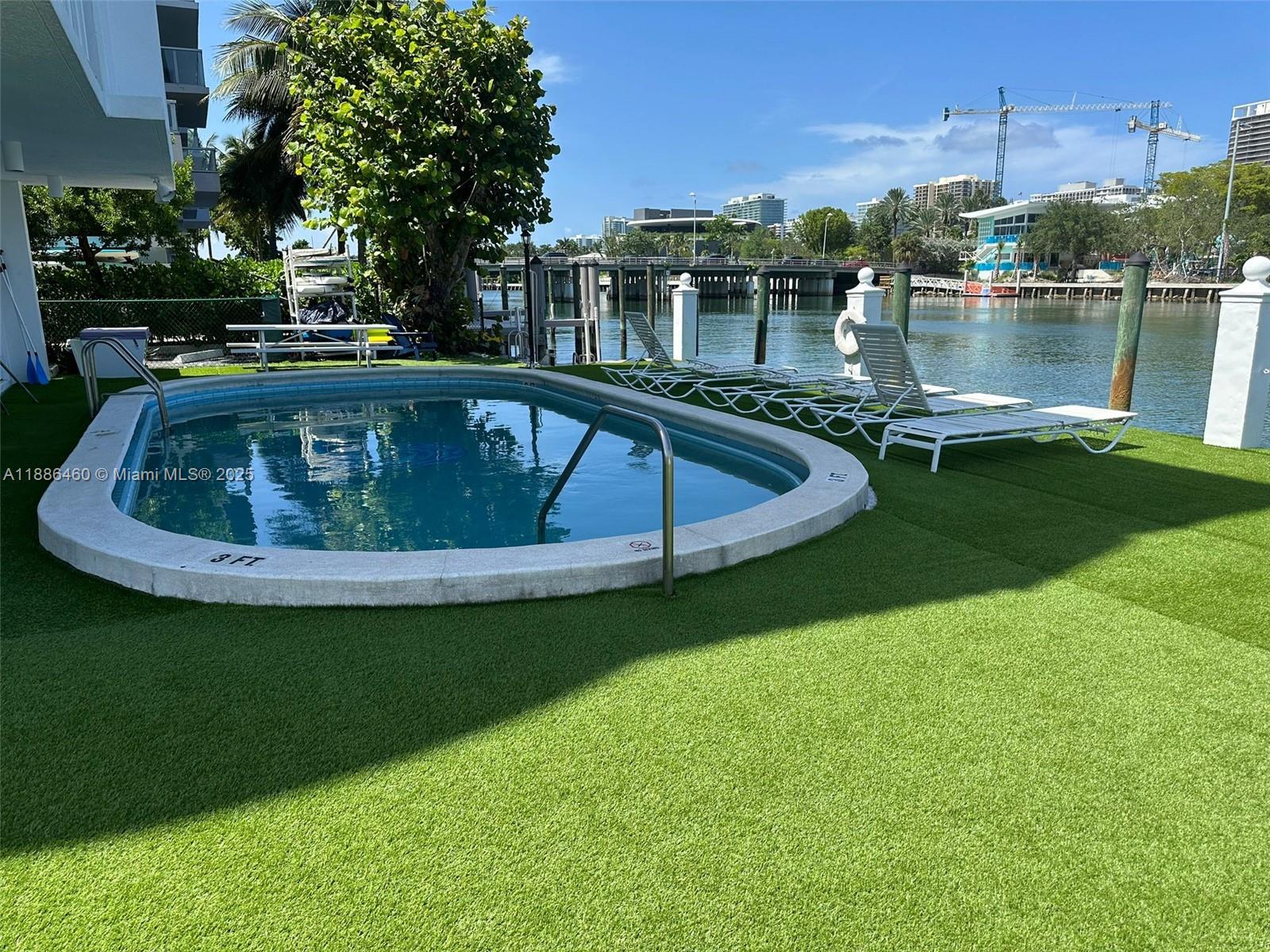 MANSARD CONDO - Residential Lease