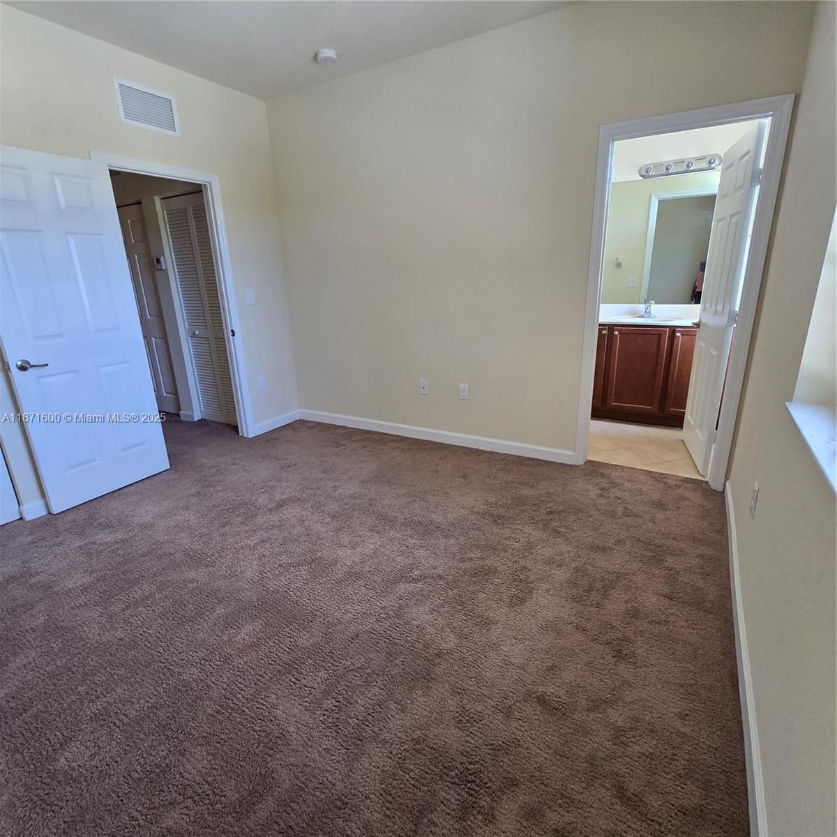 LAKES BY THE BAY EVE REPL - Residential