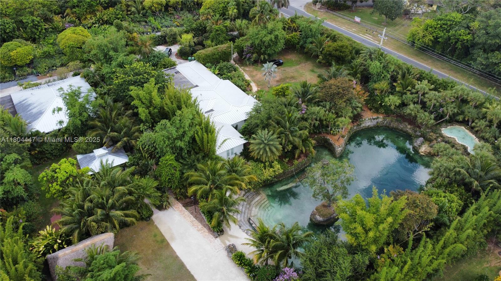 Property for Sale at 16970 Sw 264th St, Homestead, Miami-Dade County, Florida - Bedrooms: 6 
Bathrooms: 6  - $2,399,900