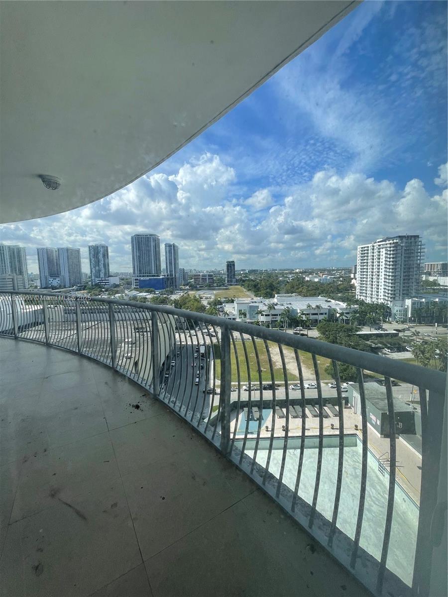 Rental Property at 1750 N Bayshore Dr 1715, Miami, Broward County, Florida - Bedrooms: 2 
Bathrooms: 2  - $3,250 MO.