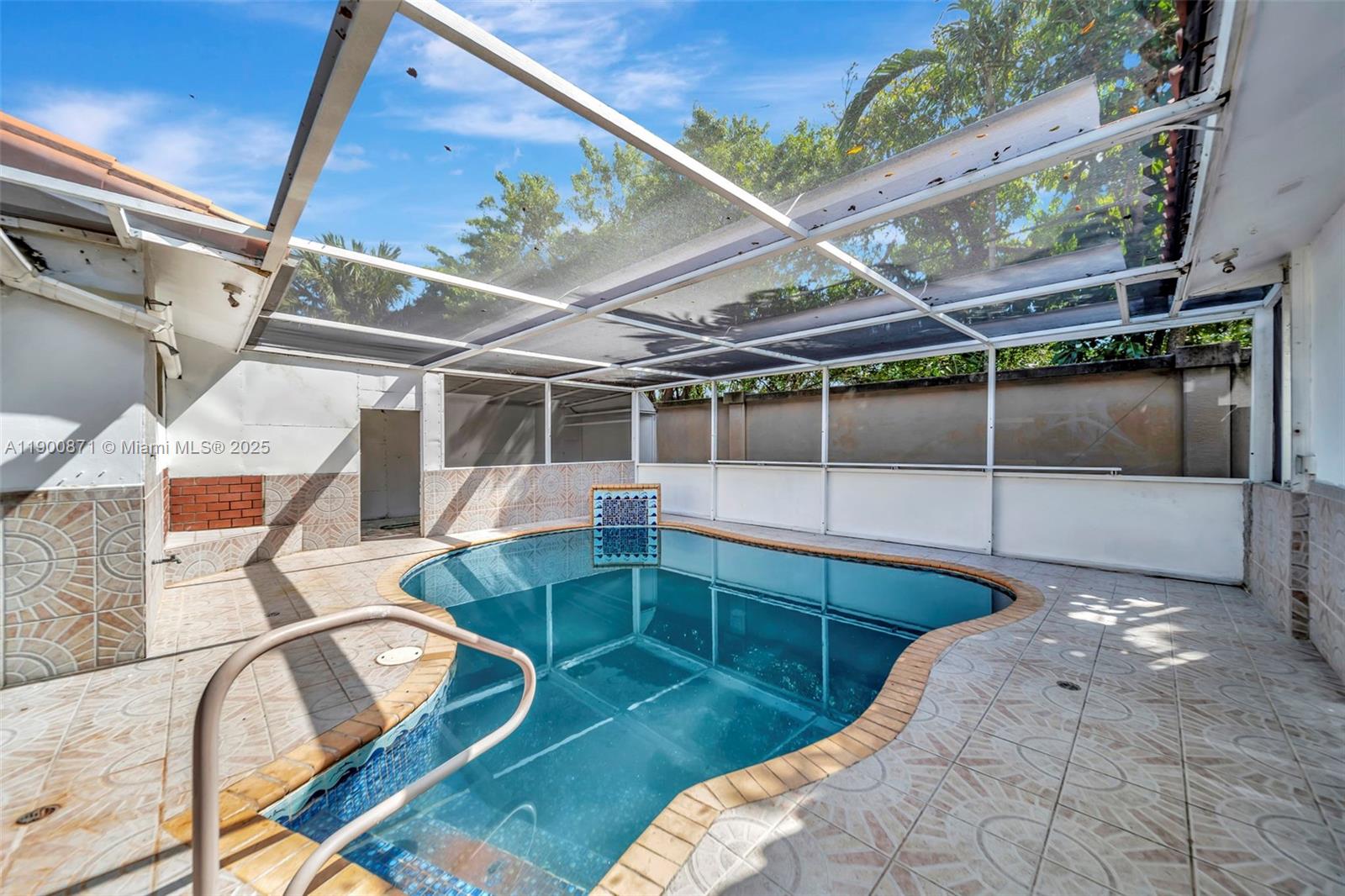 PICKWICK LAKE ESTATES SEC - Residential Lease