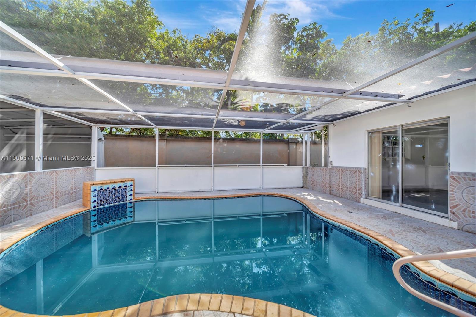 PICKWICK LAKE ESTATES SEC - Residential Lease