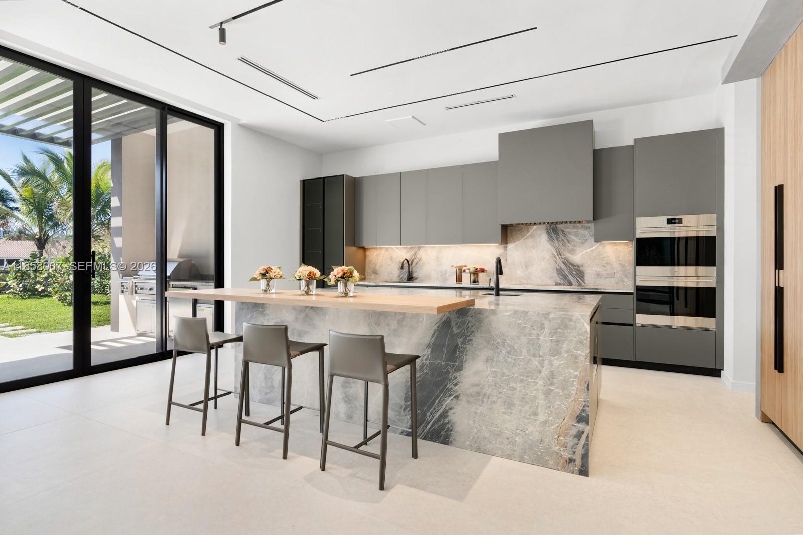 GOLDEN ISLES ESTATES - Residential