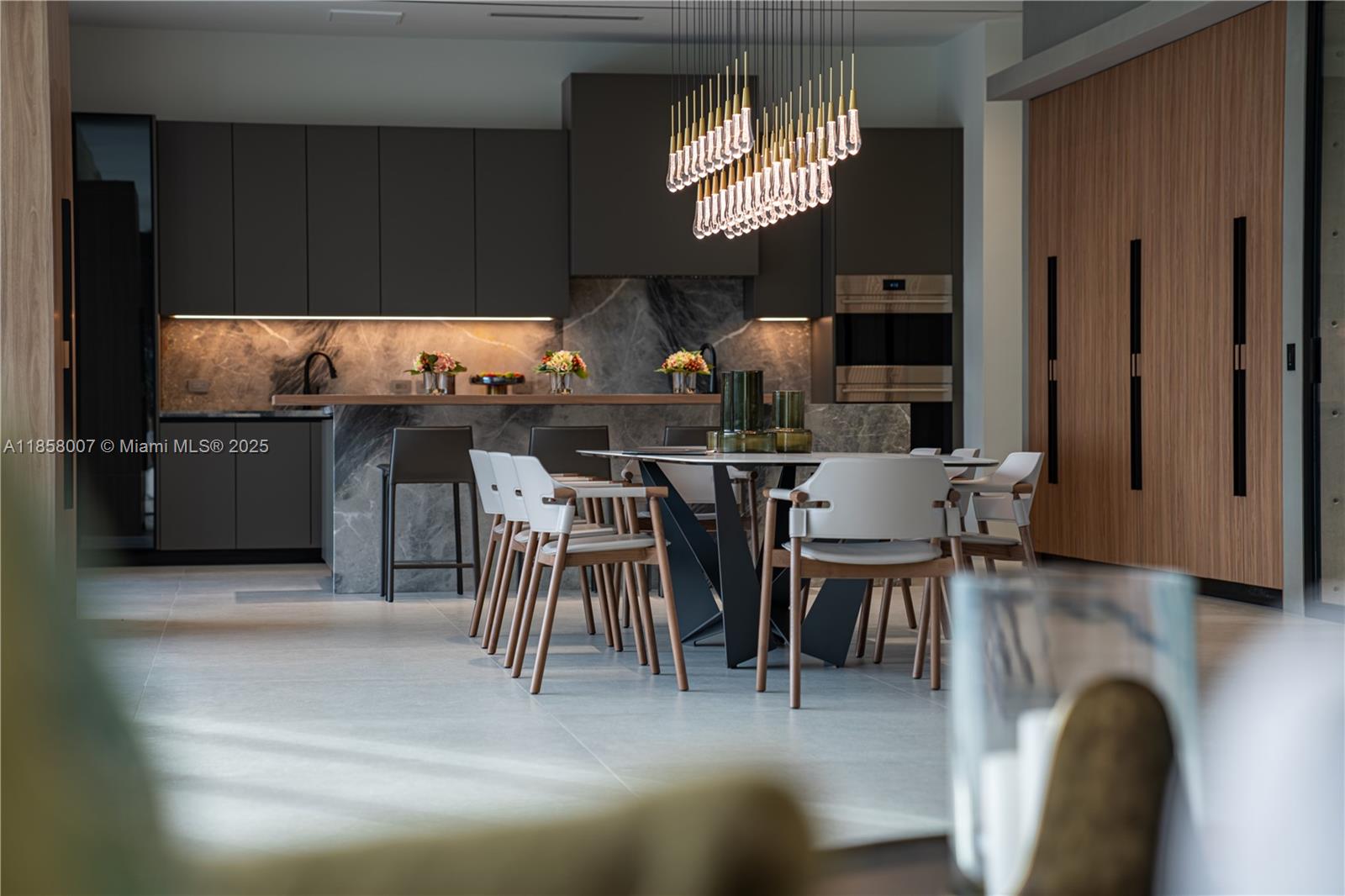 GOLDEN ISLES ESTATES - Residential