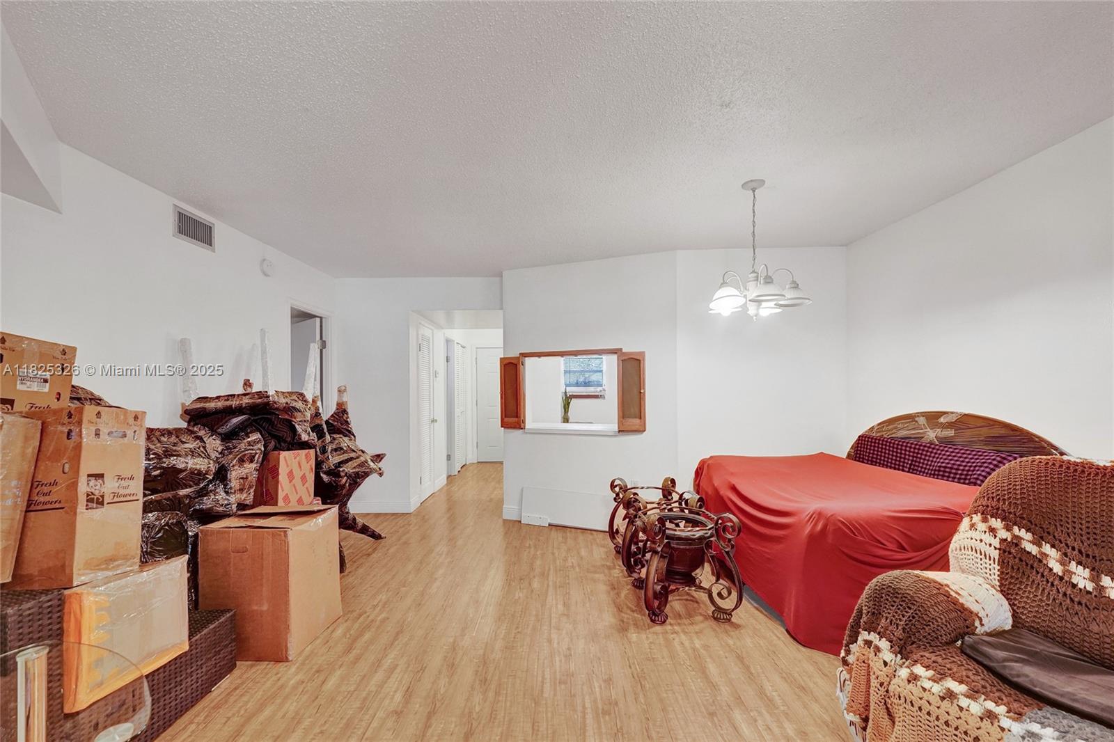 JADE WINDS GROUP-DAISY GA - Residential