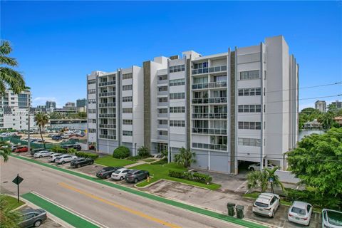 9381 E Bay Harbor Dr 301N Bay Harbor Islands FL 33154