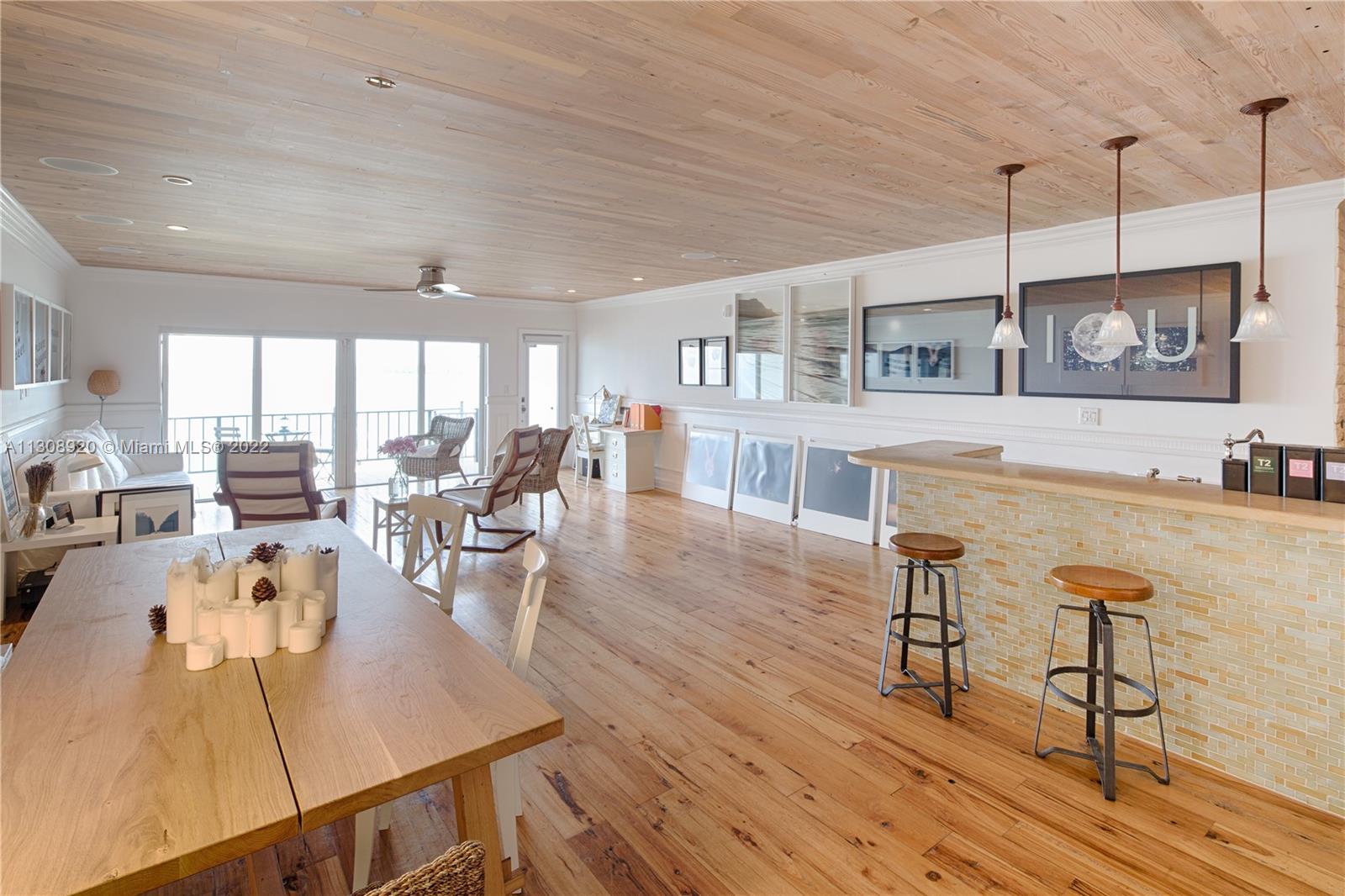 VILLAHARBOUR APTS CONDO - Residential Lease