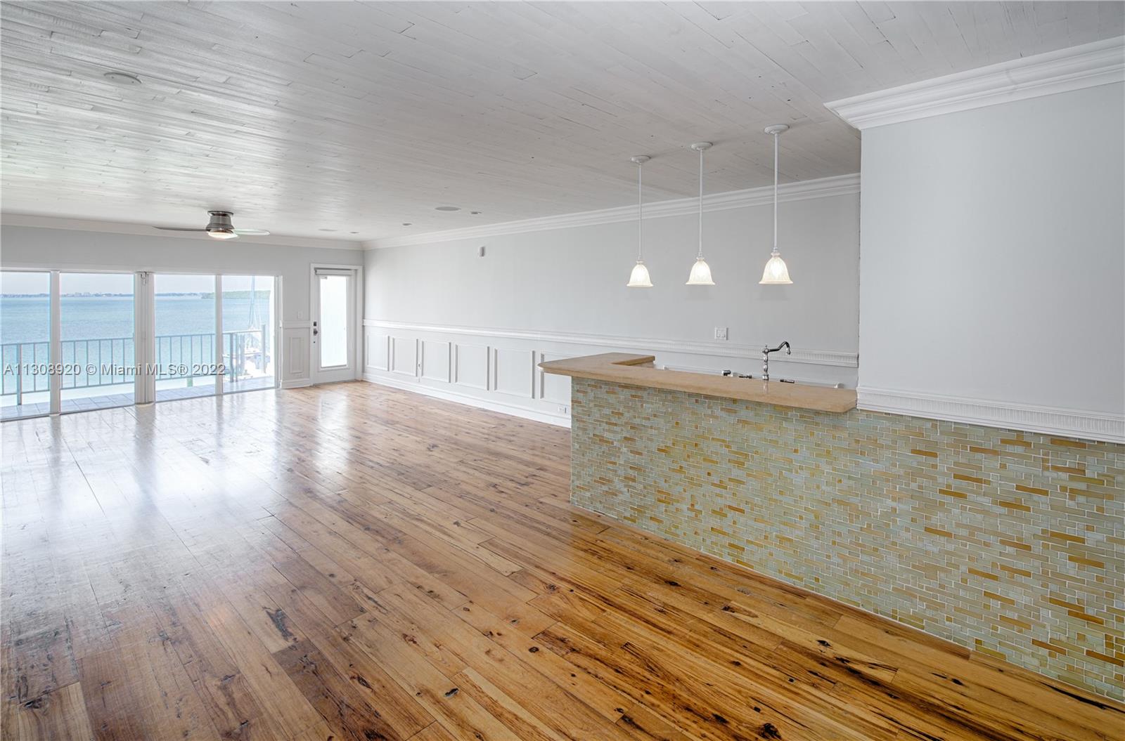 VILLAHARBOUR APTS CONDO - Residential Lease