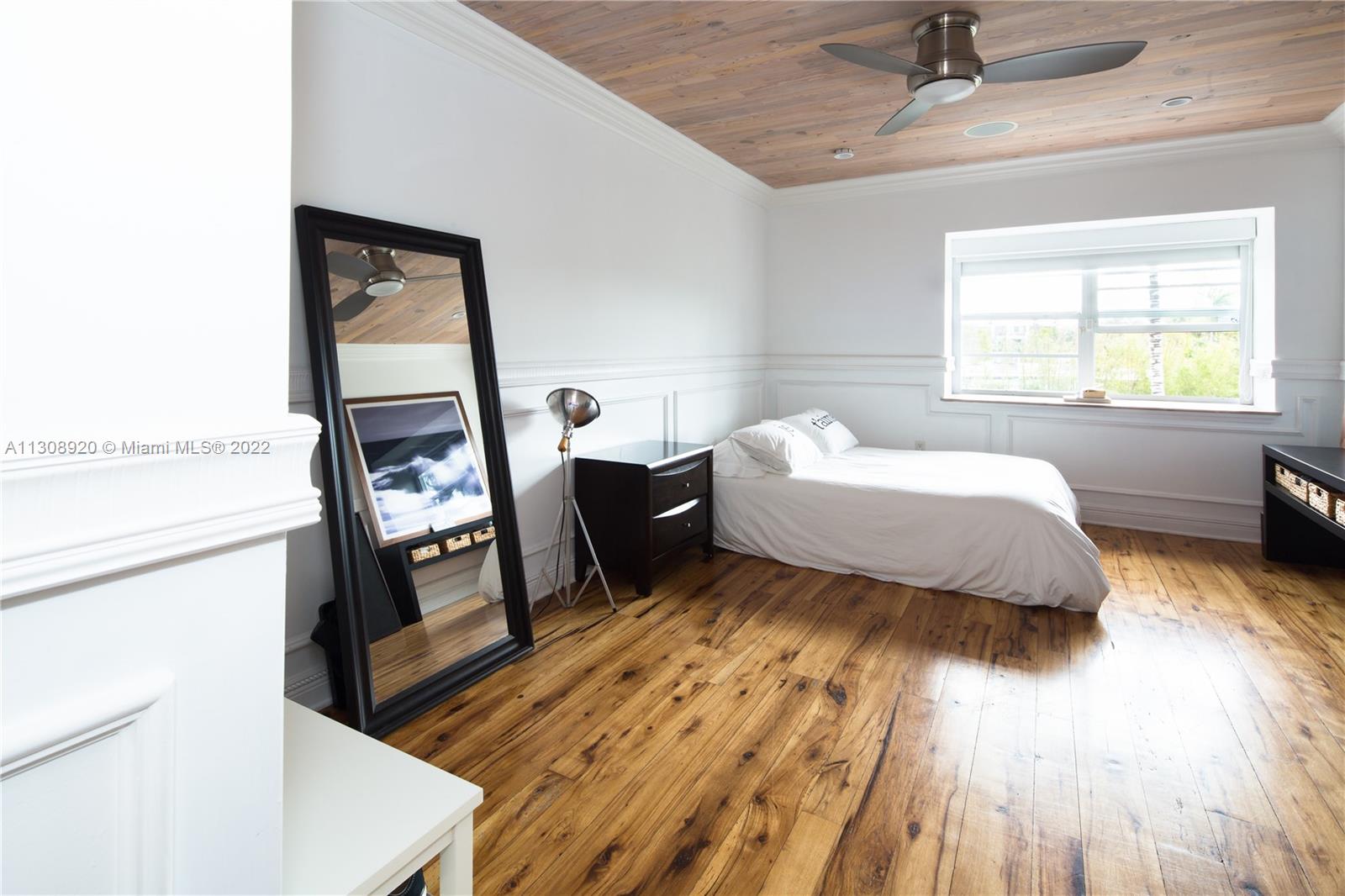 VILLAHARBOUR APTS CONDO - Residential Lease