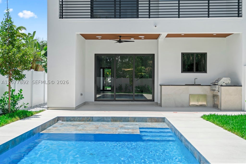 Photo of 1320 NE 16th Ave, Fort Lauderdale, FL 33304 (MLS # A12077892)