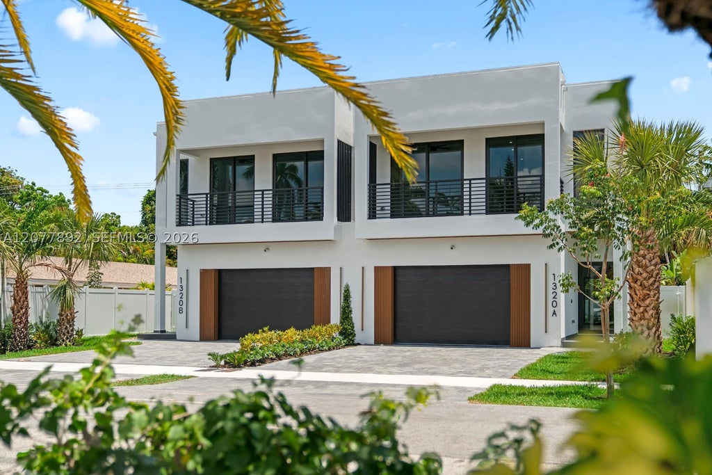 Photo of 1320 NE 16th Ave, Fort Lauderdale, FL 33304 (MLS # A12077892)