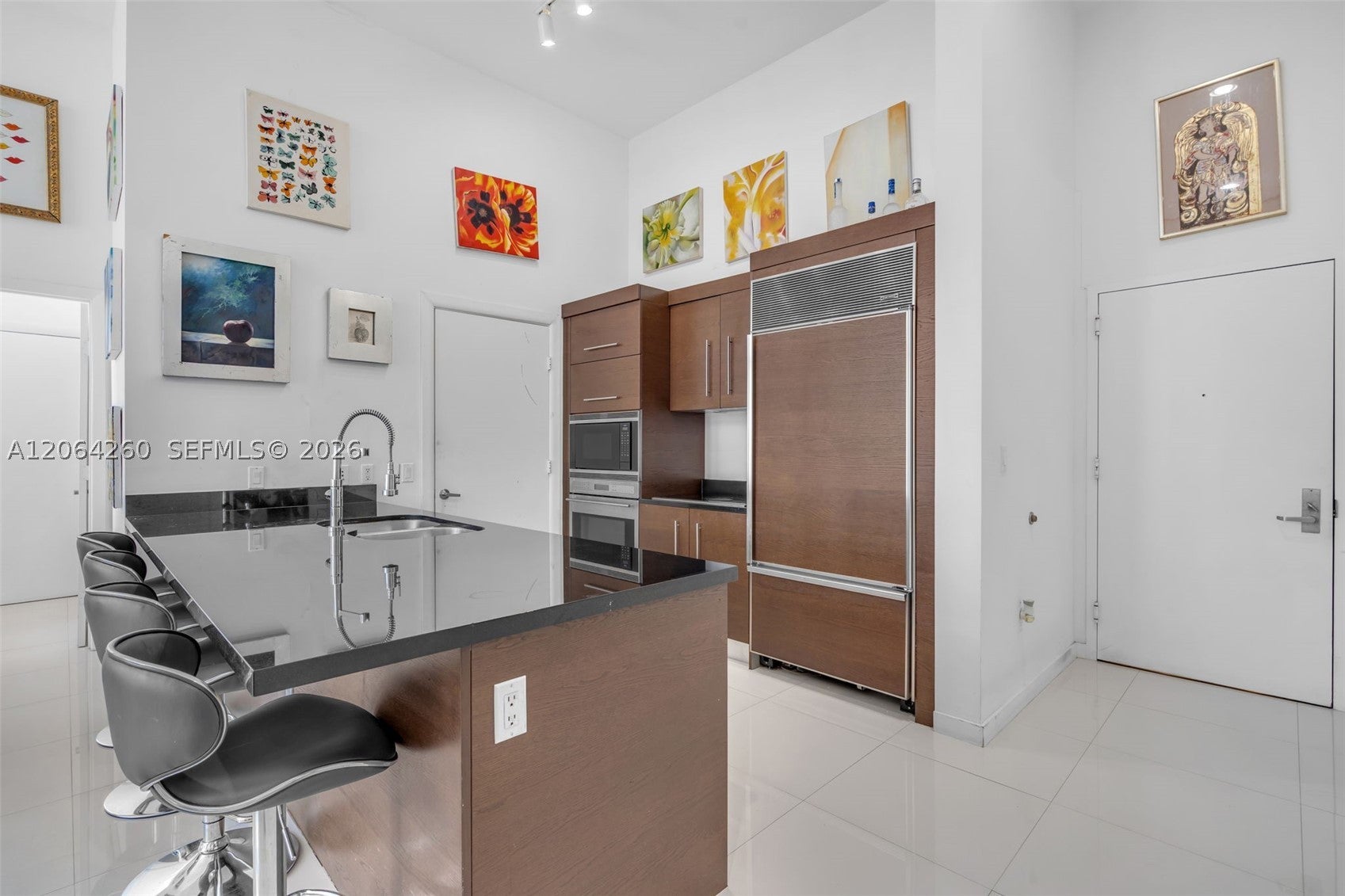 475 Brickell Ave 2813