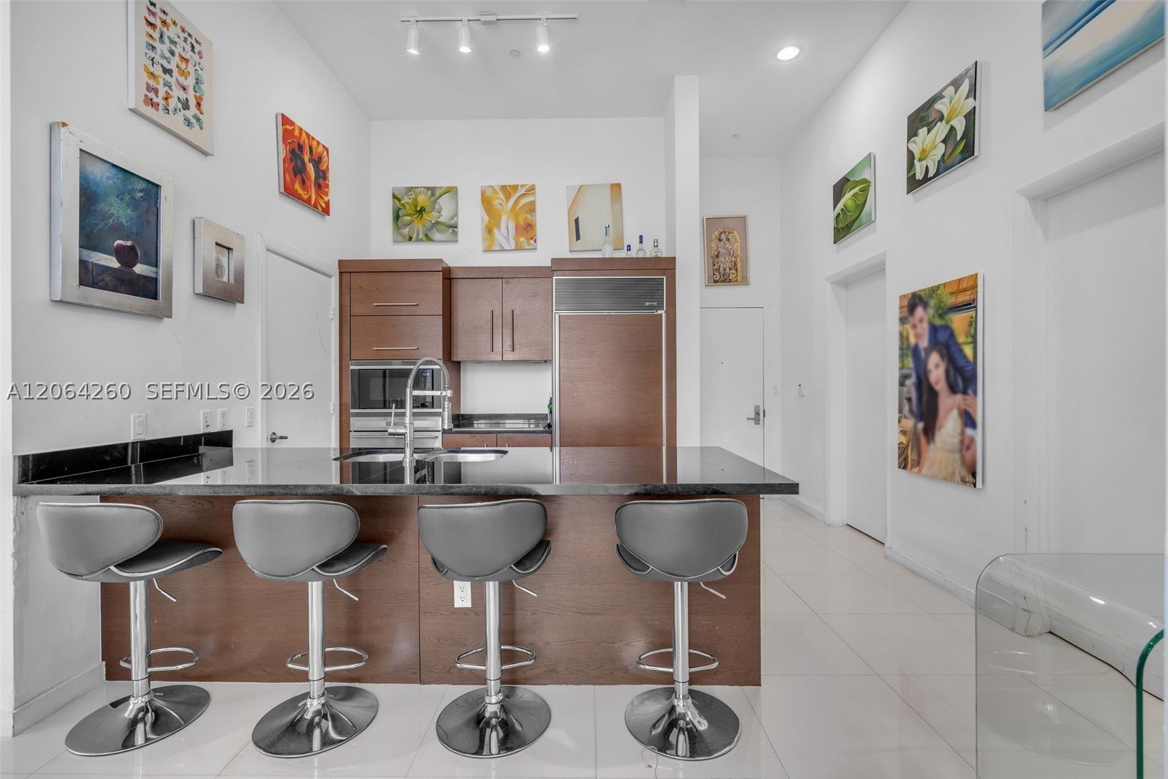 475 Brickell Ave 2813
