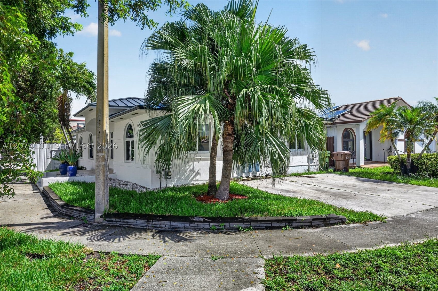 3197 W 79th Pl